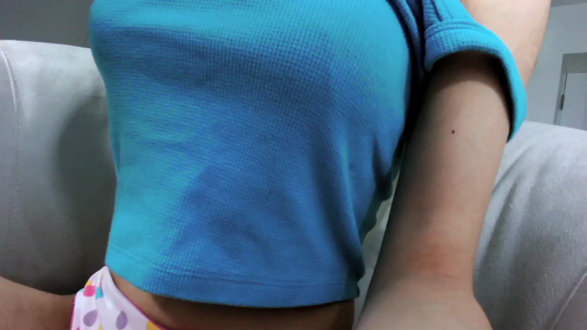 Gallery image thumbnail from Bambidoll00's myfreecams stream on, 06/29/2025, 07:33 image 7 of 20