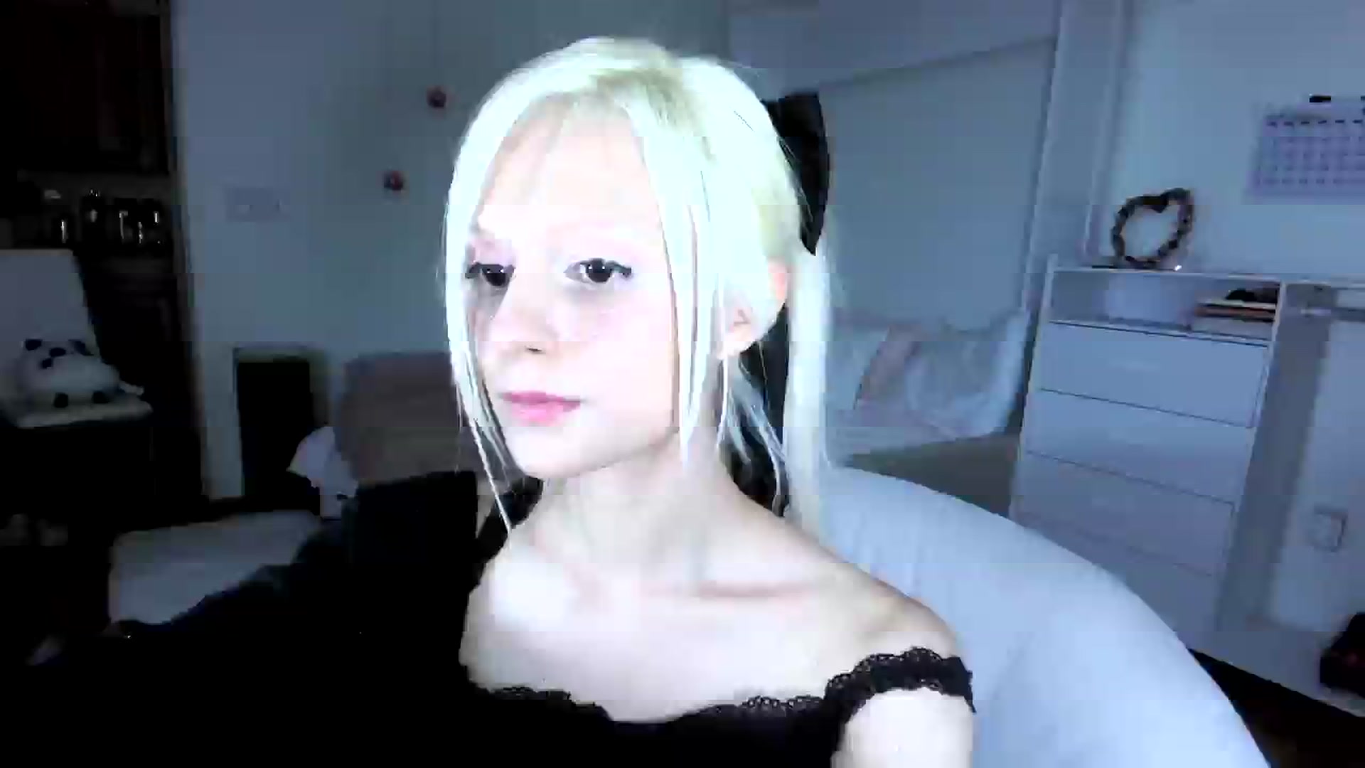 Gallery image thumbnail from Bambidoll00's myfreecams stream on, 07/09/2025, 07:41 image 9 of 20