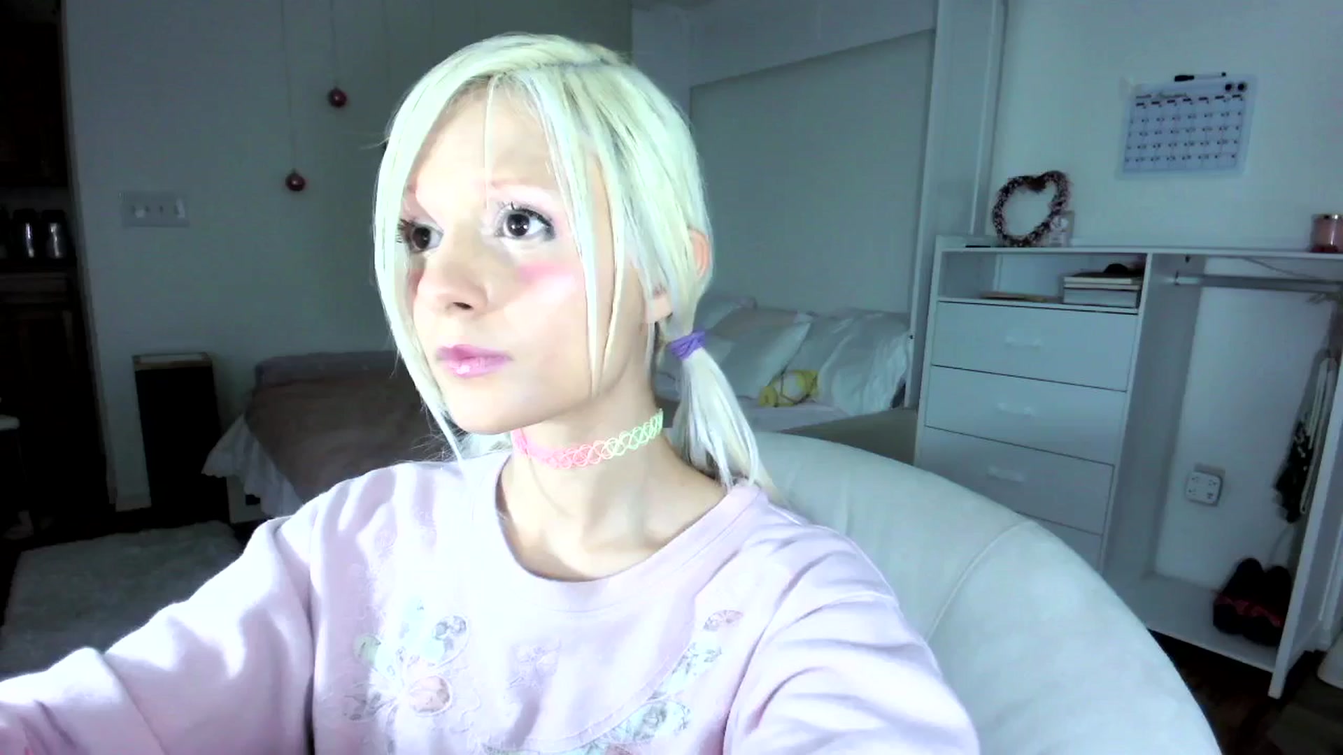 Gallery image thumbnail from Bambidoll00's myfreecams stream on, 07/15/2025, 06:21 image 4 of 20