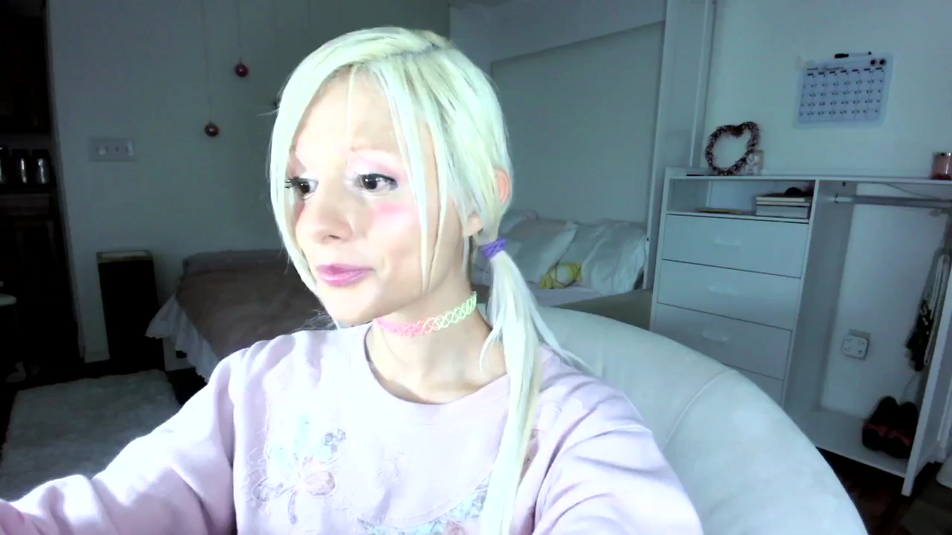 Gallery image thumbnail from Bambidoll00's myfreecams stream on, 07/15/2025, 06:21 image 12 of 20