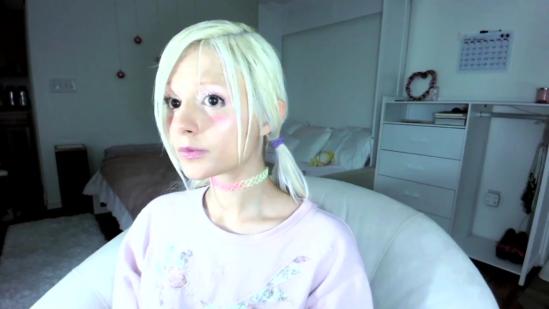 Gallery image thumbnail from Bambidoll00's myfreecams stream on, 07/15/2025, 06:21 image 8 of 20