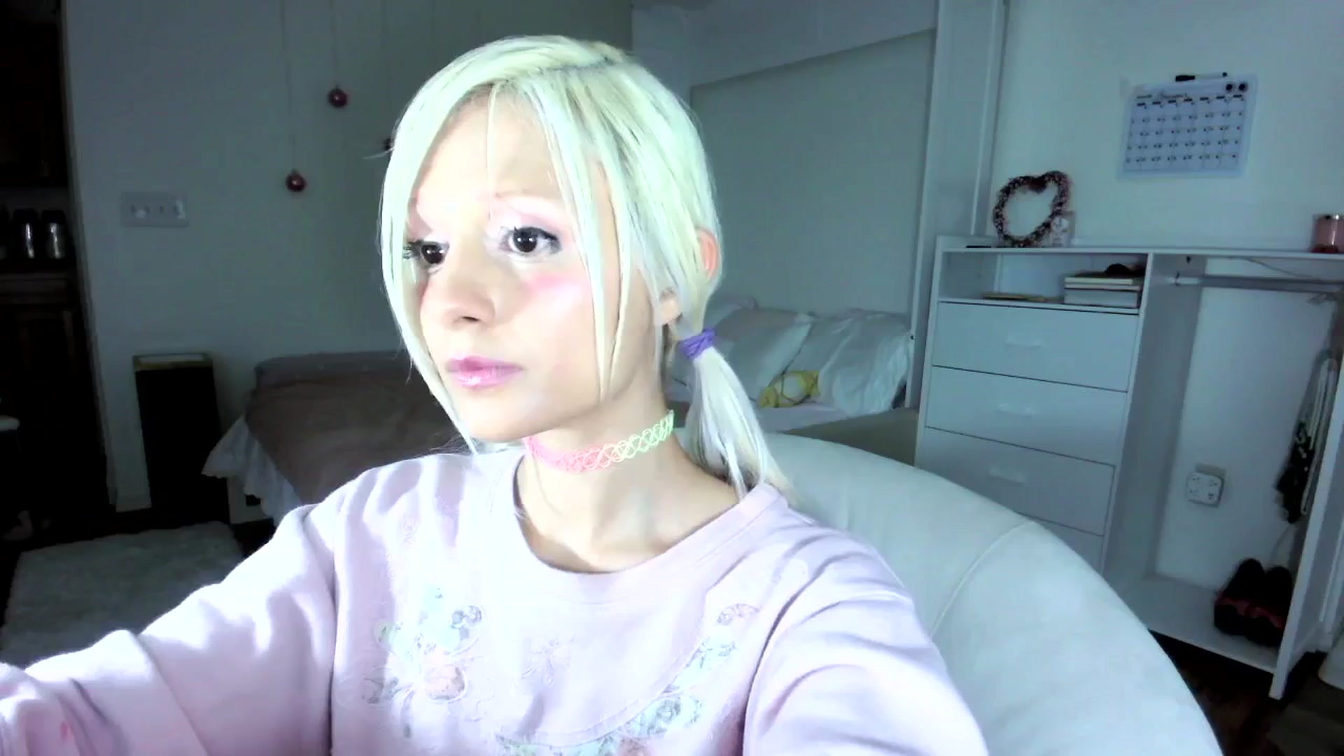 Gallery image thumbnail from Bambidoll00's myfreecams stream on, 07/15/2025, 06:21 image 6 of 20