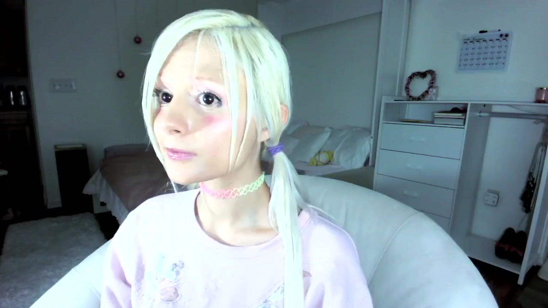 Gallery image thumbnail from Bambidoll00's myfreecams stream on, 07/15/2025, 06:21 image 9 of 20