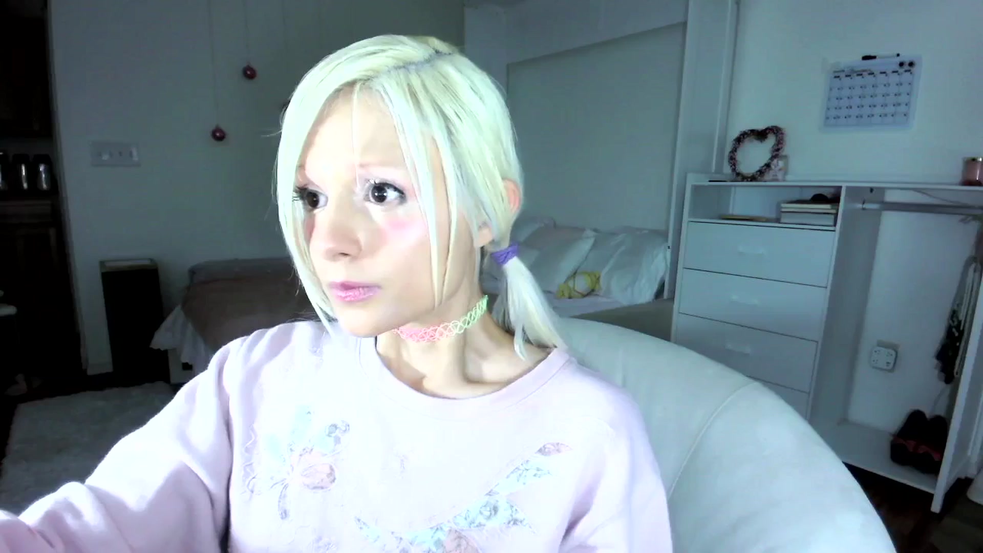 Gallery image thumbnail from Bambidoll00's myfreecams stream on, 07/15/2025, 06:21 image 17 of 20