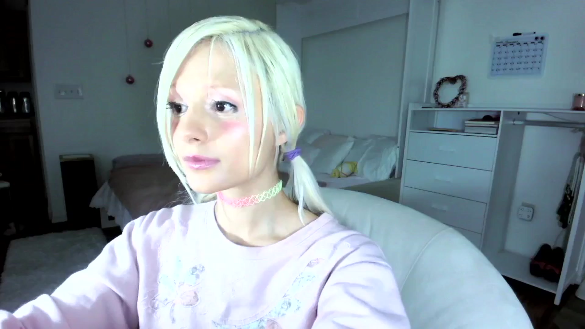 Gallery image thumbnail from Bambidoll00's myfreecams stream on, 07/15/2025, 06:21 image 20 of 20