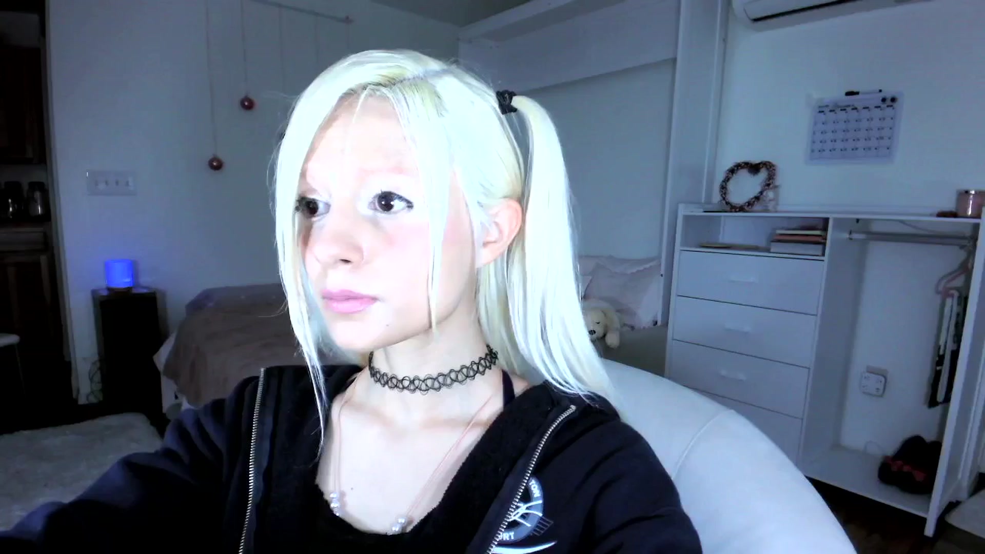 Gallery image thumbnail from Bambidoll00's myfreecams stream on, 07/30/2025, 07:16 image 1 of 20