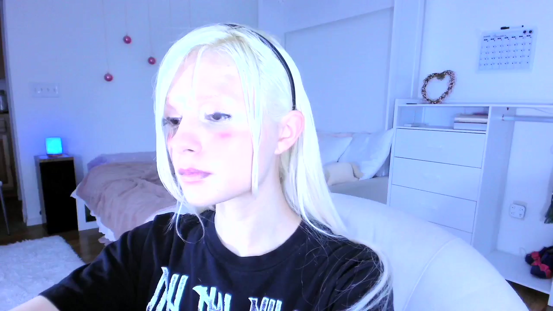 Gallery image thumbnail from Bambidoll00's myfreecams stream on, 08/06/2025, 08:43 image 3 of 20