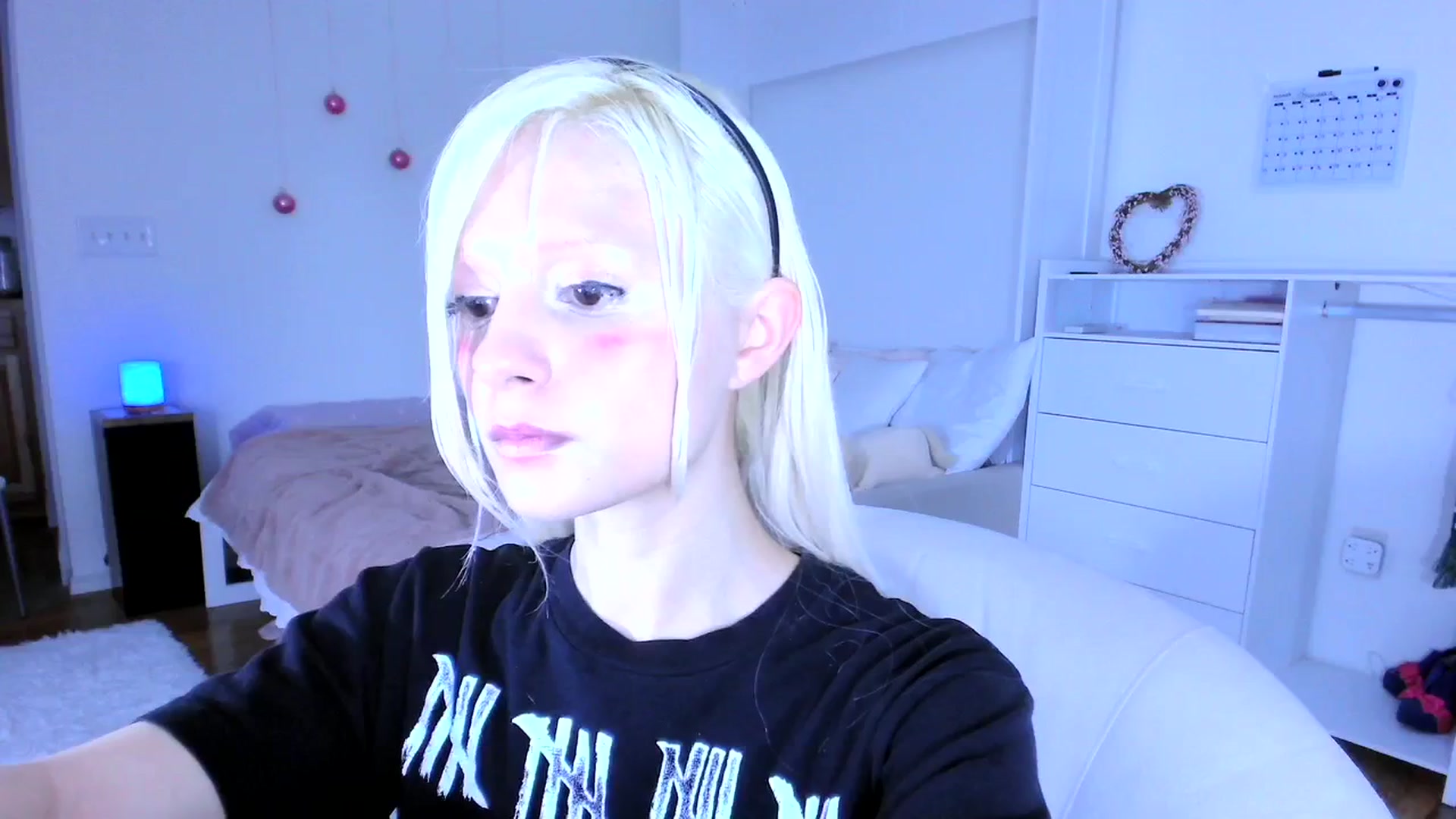 Gallery image thumbnail from Bambidoll00's myfreecams stream on, 08/06/2025, 08:43 image 10 of 20