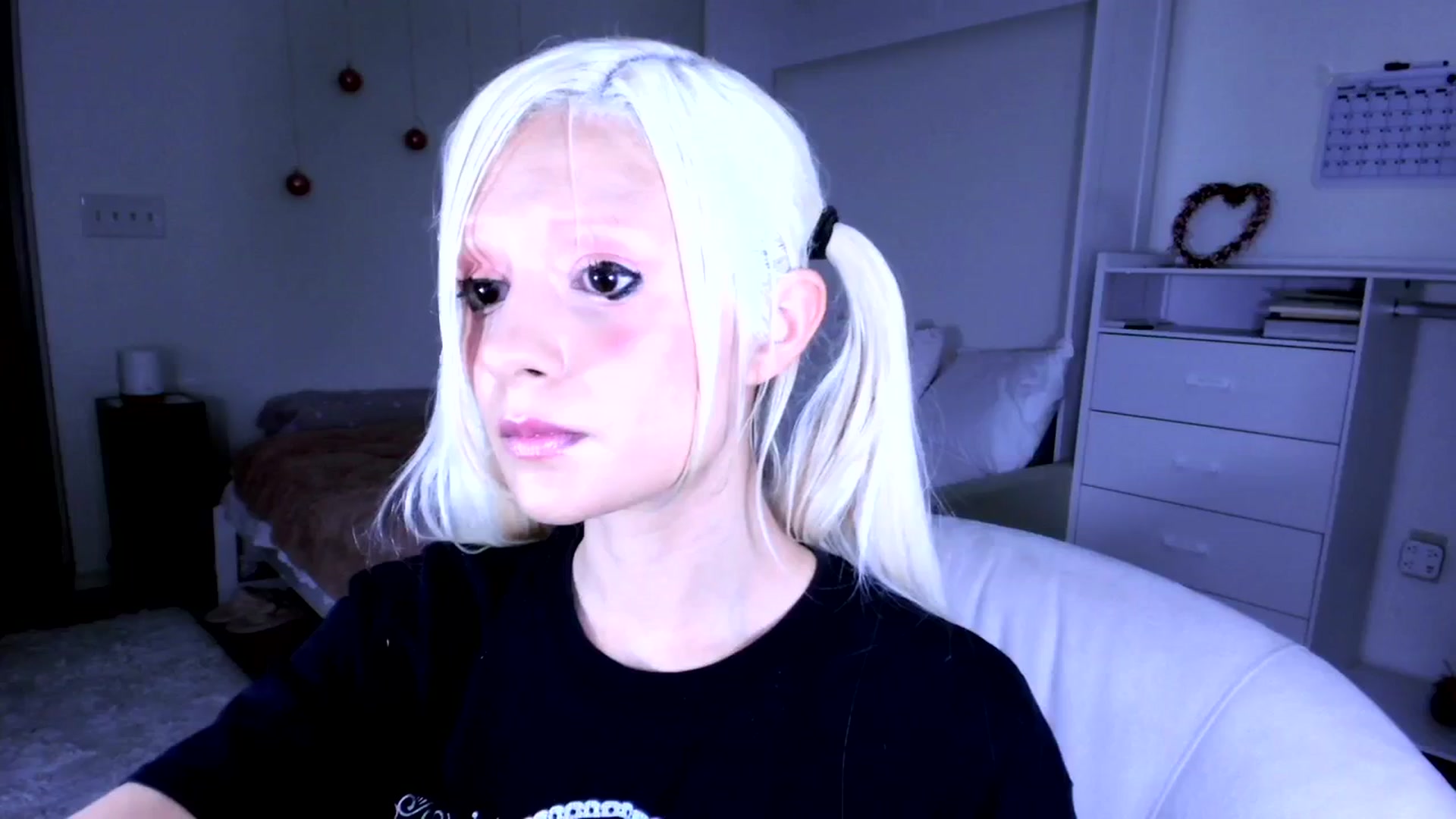 Gallery image thumbnail from Bambidoll00's myfreecams stream on, 08/18/2025, 02:14 image 1 of 20
