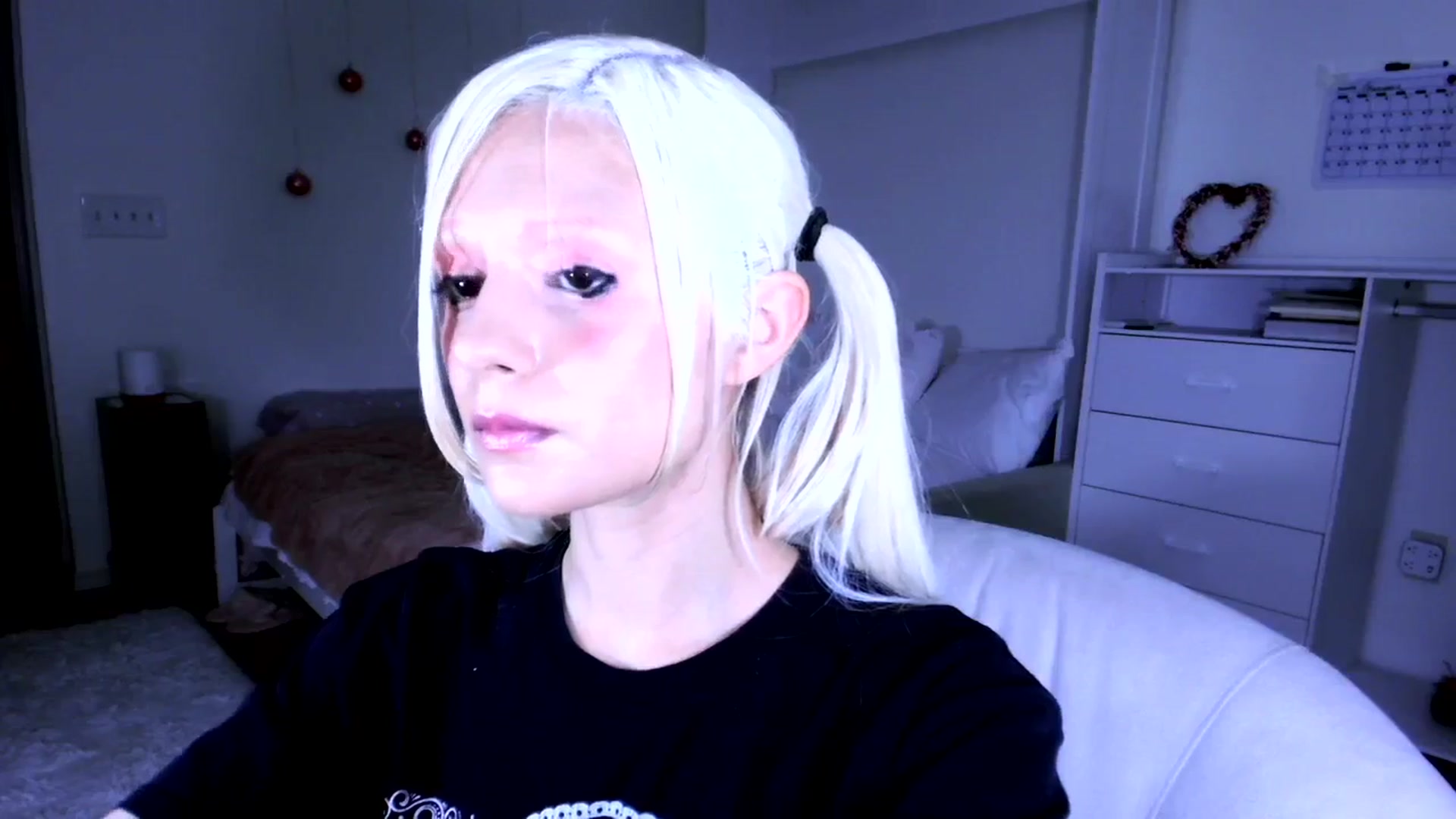 Gallery image thumbnail from Bambidoll00's myfreecams stream on, 08/18/2025, 02:14 image 2 of 20