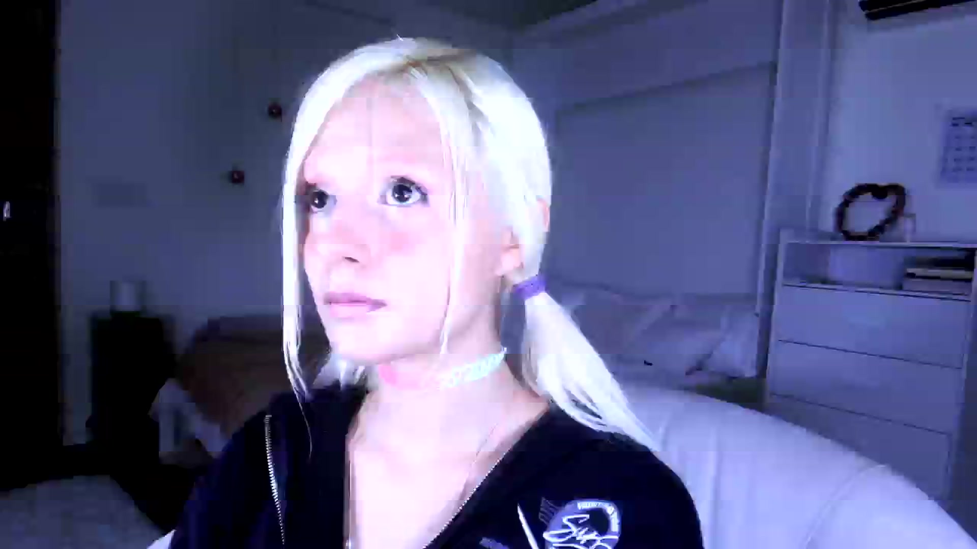 Gallery image thumbnail from Bambidoll00's myfreecams stream on, 08/21/2025, 07:20 image 1 of 20