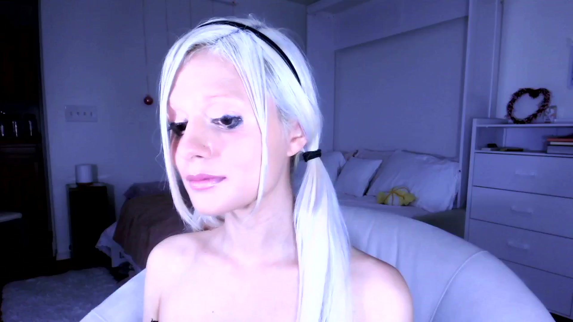 Gallery image thumbnail from Bambidoll00's myfreecams stream on, 09/01/2025, 09:13 image 1 of 20