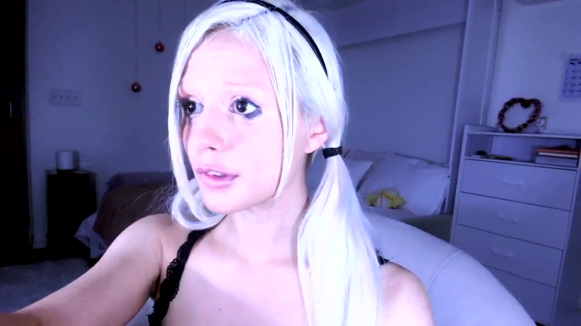 Gallery image thumbnail from Bambidoll00's myfreecams stream on, 09/01/2025, 09:13 image 14 of 20