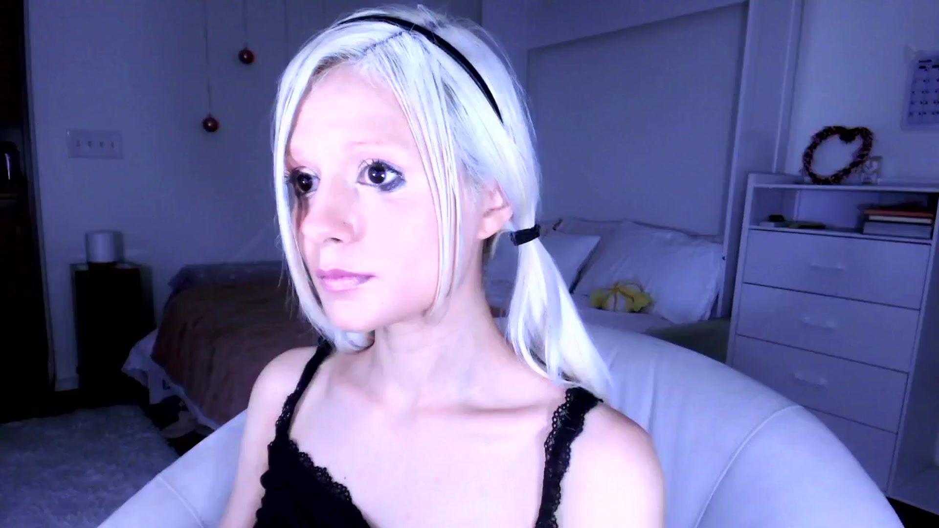 Gallery image thumbnail from Bambidoll00's myfreecams stream on, 09/01/2025, 09:33 image 2 of 20