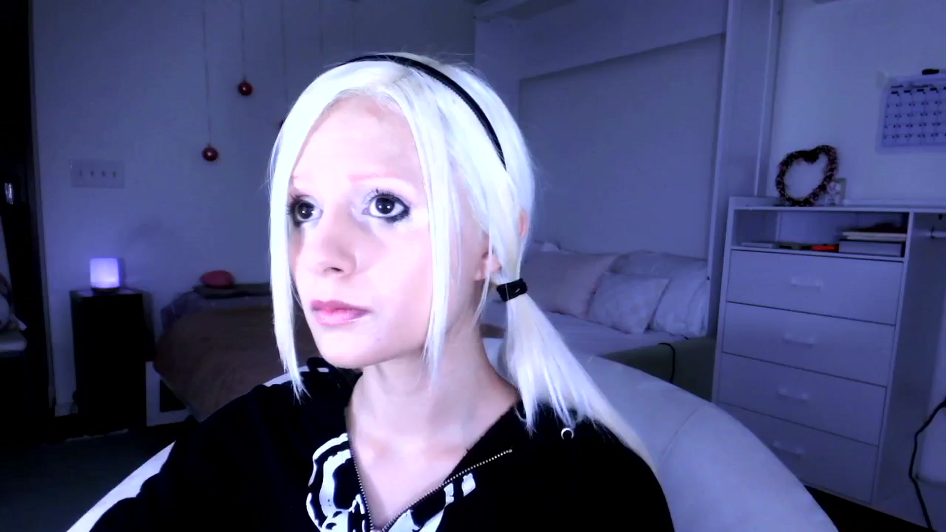 Gallery image thumbnail from Bambidoll00's myfreecams stream on, 09/17/2025, 08:04 image 6 of 20