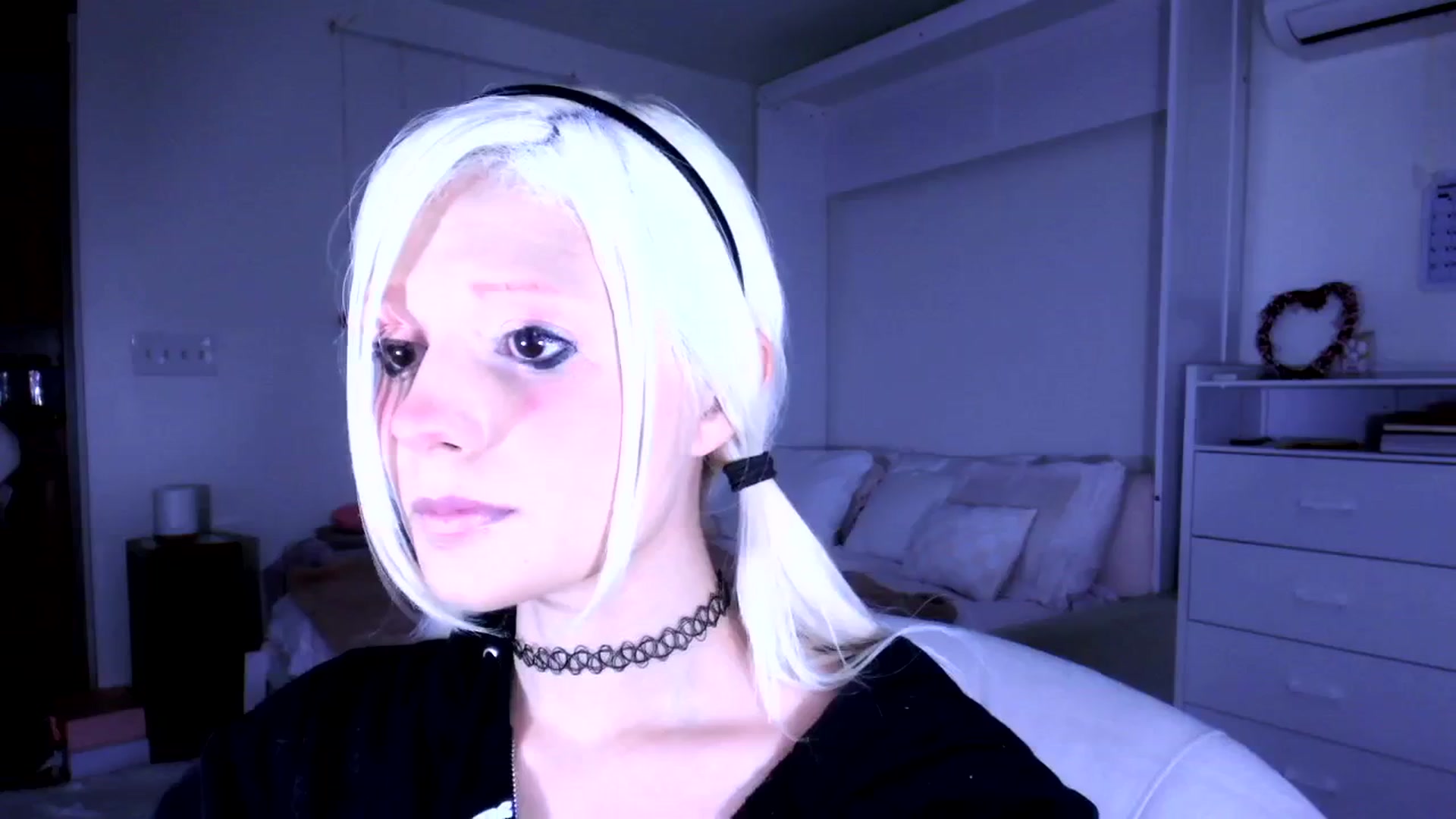 Gallery image thumbnail from Bambidoll00's myfreecams stream on, 09/29/2025, 06:37 image 1 of 20