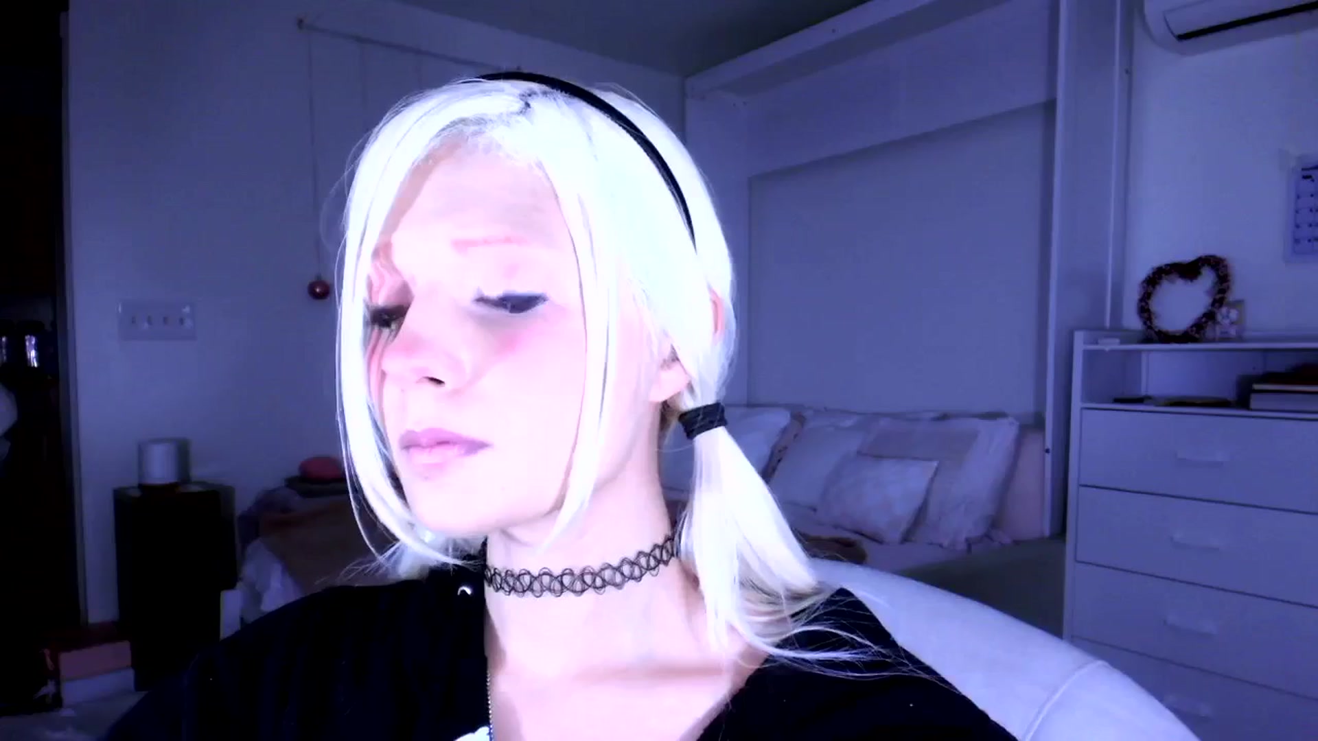 Gallery image thumbnail from Bambidoll00's myfreecams stream on, 09/29/2025, 06:37 image 3 of 20