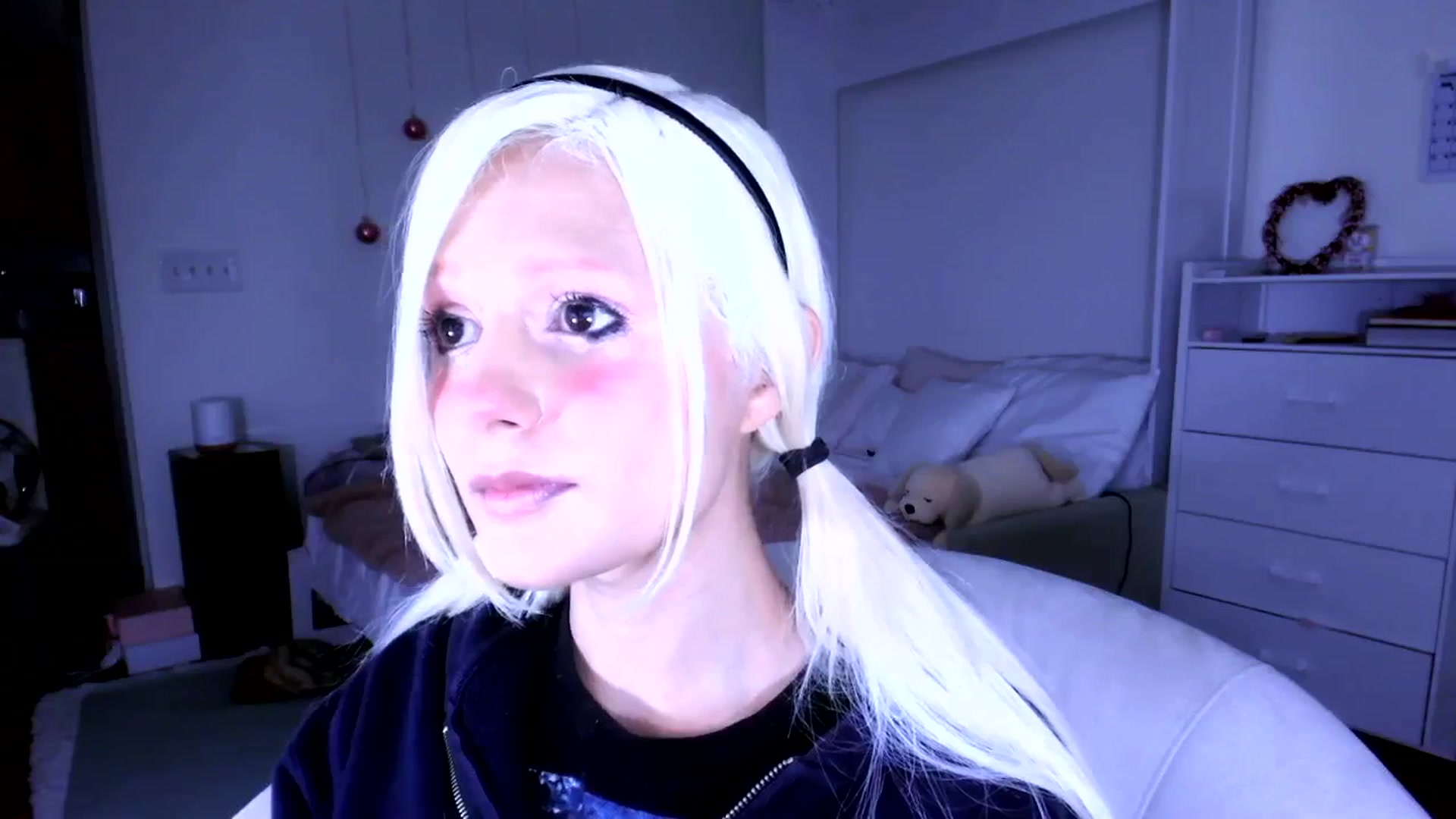 Gallery image thumbnail from Bambidoll00's myfreecams stream on, 10/06/2025, 07:35 image 16 of 20