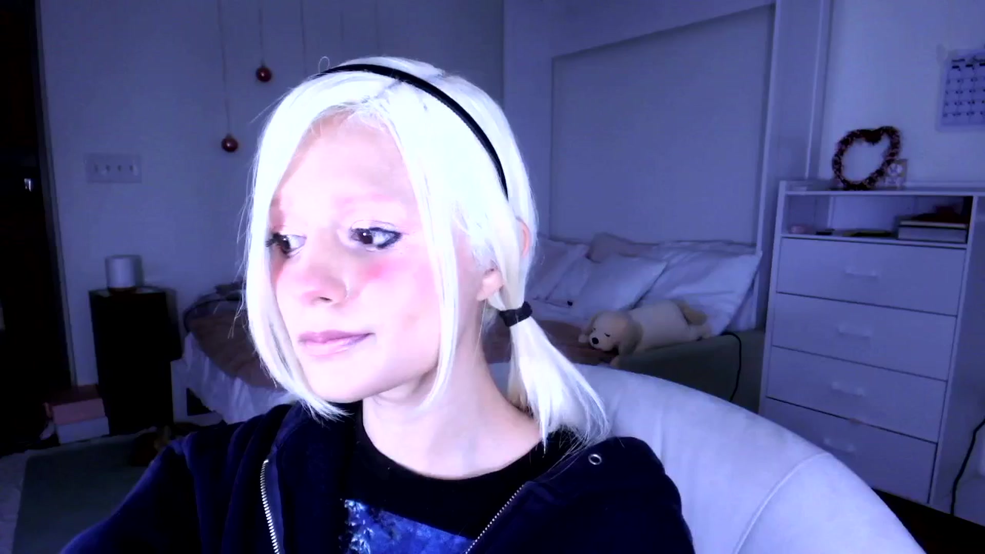 Gallery image thumbnail from Bambidoll00's myfreecams stream on, 10/06/2025, 07:35 image 9 of 20