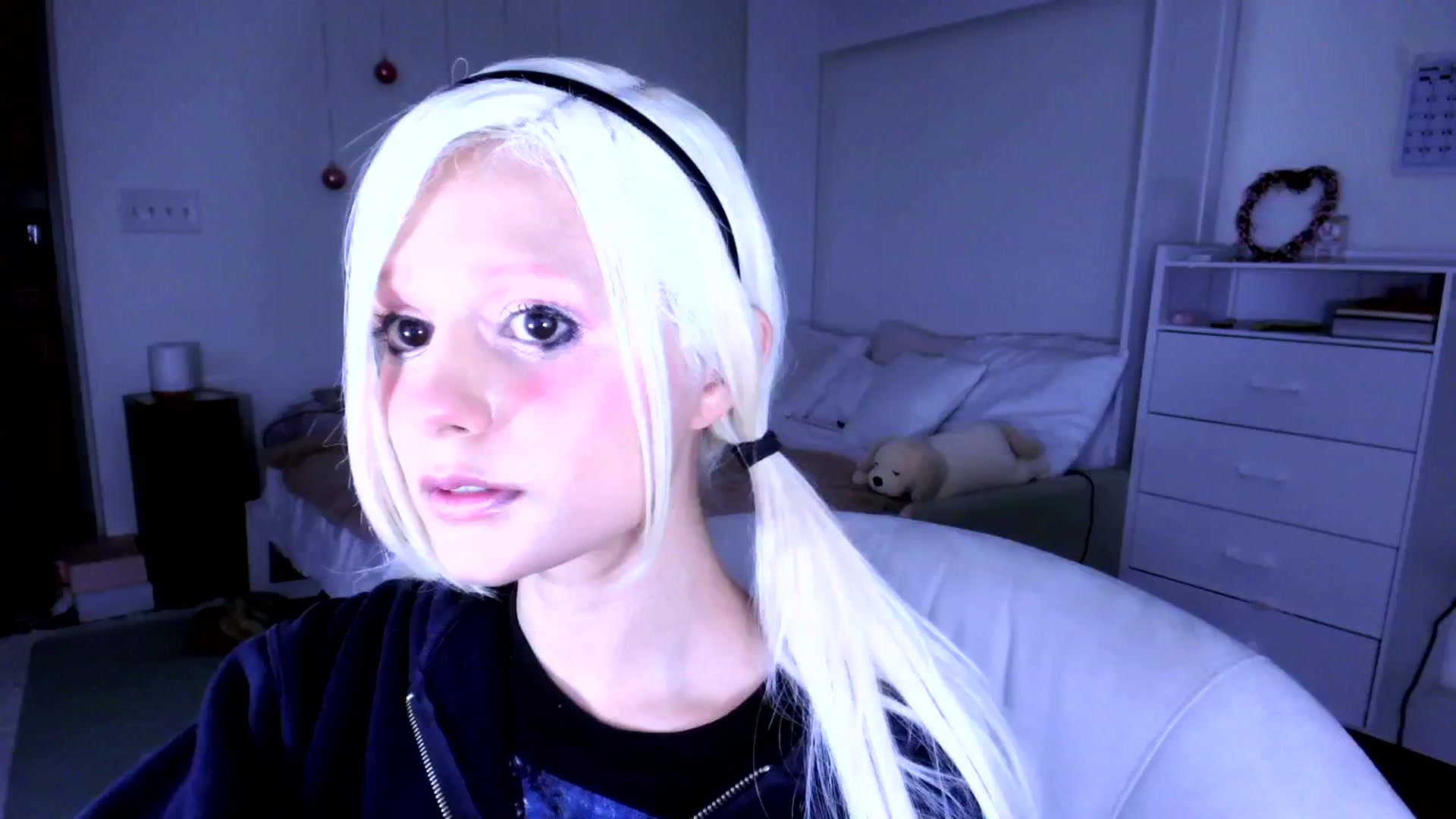 Gallery image thumbnail from Bambidoll00's myfreecams stream on, 10/06/2025, 08:11 image 17 of 20