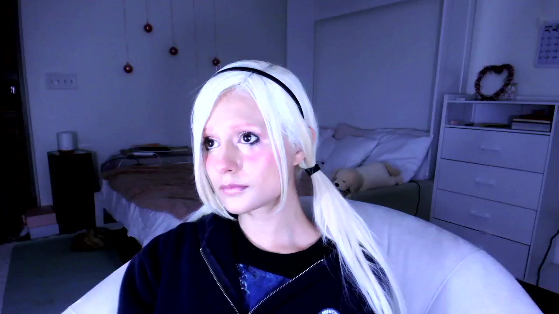 Gallery image thumbnail from Bambidoll00's myfreecams stream on, 10/06/2025, 08:11 image 15 of 20