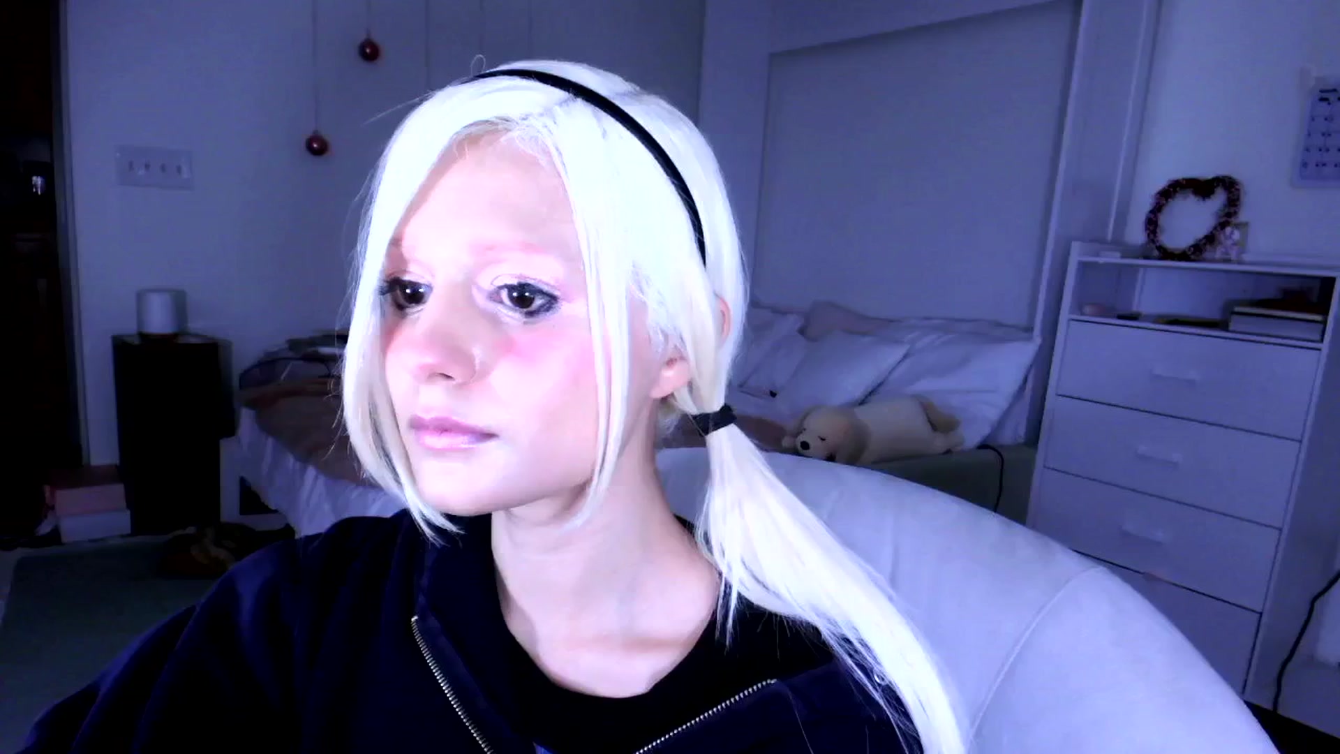 Gallery image thumbnail from Bambidoll00's myfreecams stream on, 10/06/2025, 09:10 image 7 of 20