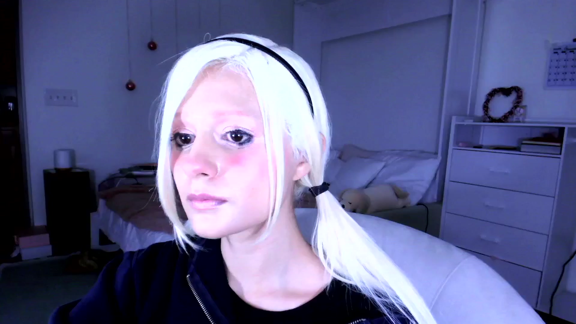 Gallery image thumbnail from Bambidoll00's myfreecams stream on, 10/06/2025, 09:10 image 10 of 20
