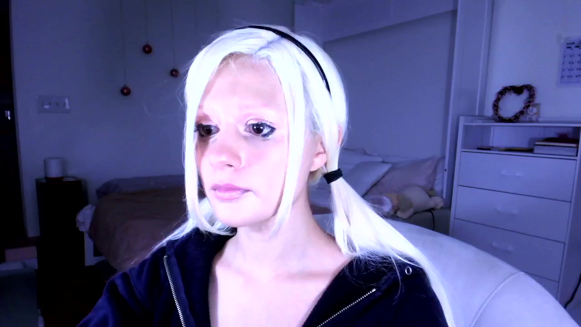 Gallery image thumbnail from Bambidoll00's myfreecams stream on, 10/09/2025, 09:39 image 7 of 20