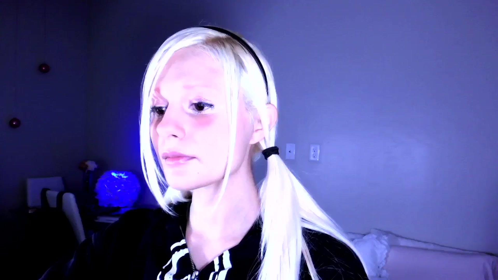Gallery image thumbnail from Bambidoll00's myfreecams stream on, 11/12/2025, 08:57 image 5 of 20