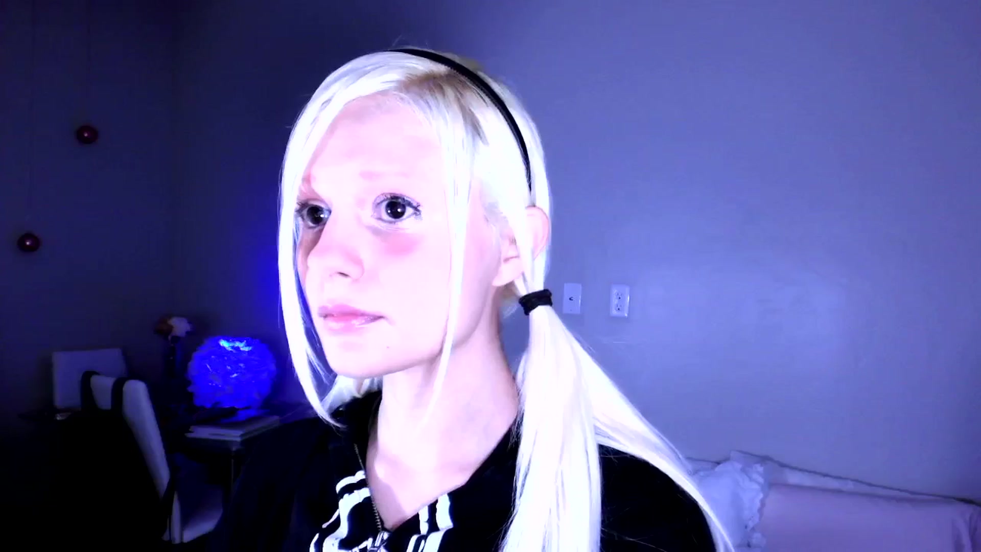 Gallery image thumbnail from Bambidoll00's myfreecams stream on, 11/12/2025, 08:57 image 2 of 20