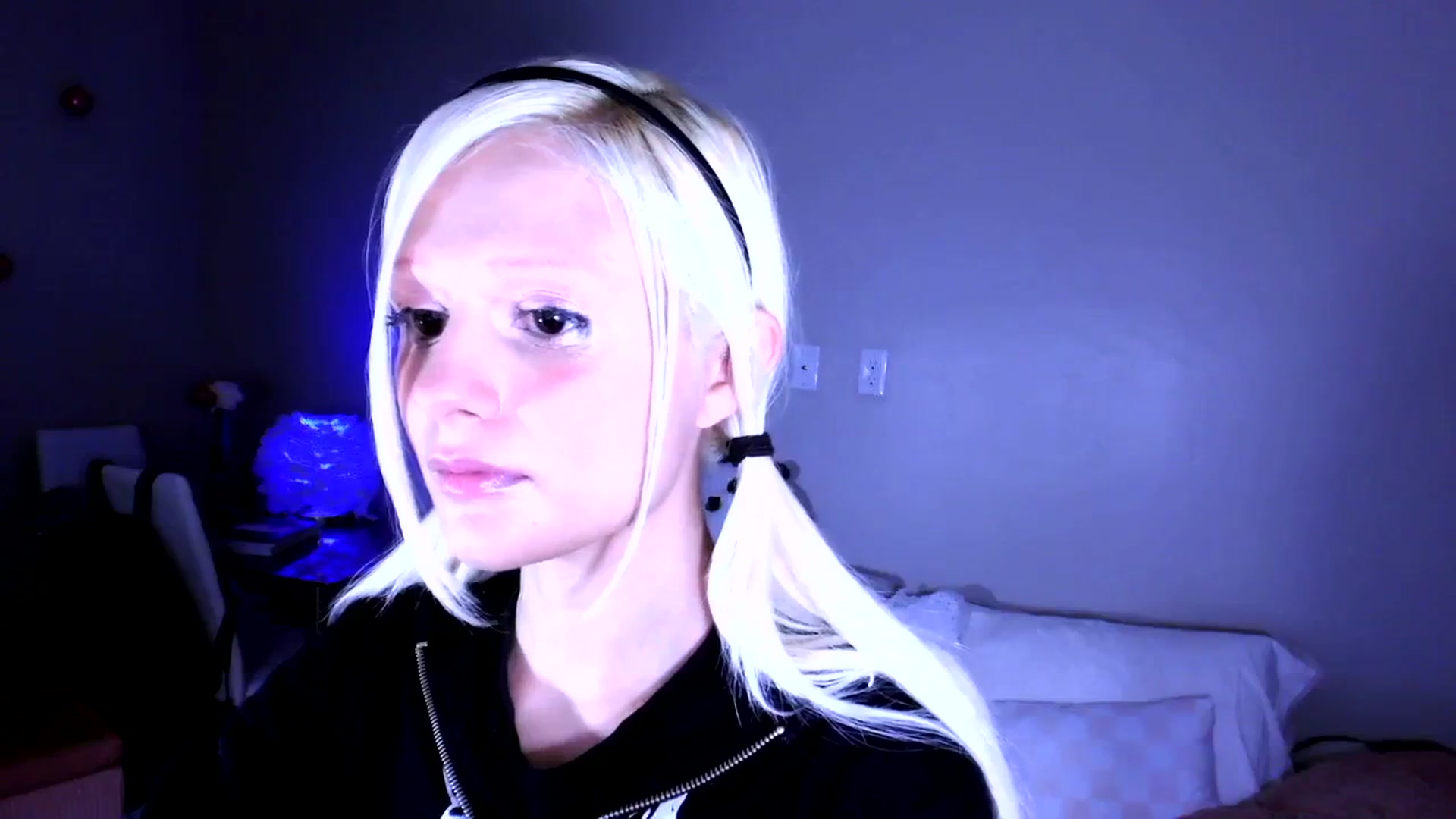 Gallery image thumbnail from Bambidoll00's myfreecams stream on, 11/14/2025, 02:11 image 12 of 20