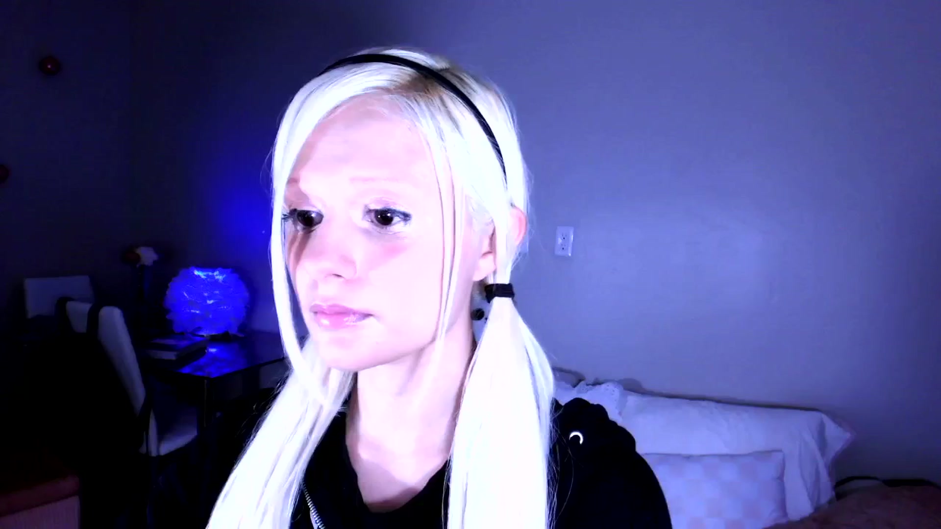 Gallery image thumbnail from Bambidoll00's myfreecams stream on, 11/14/2025, 02:11 image 1 of 20
