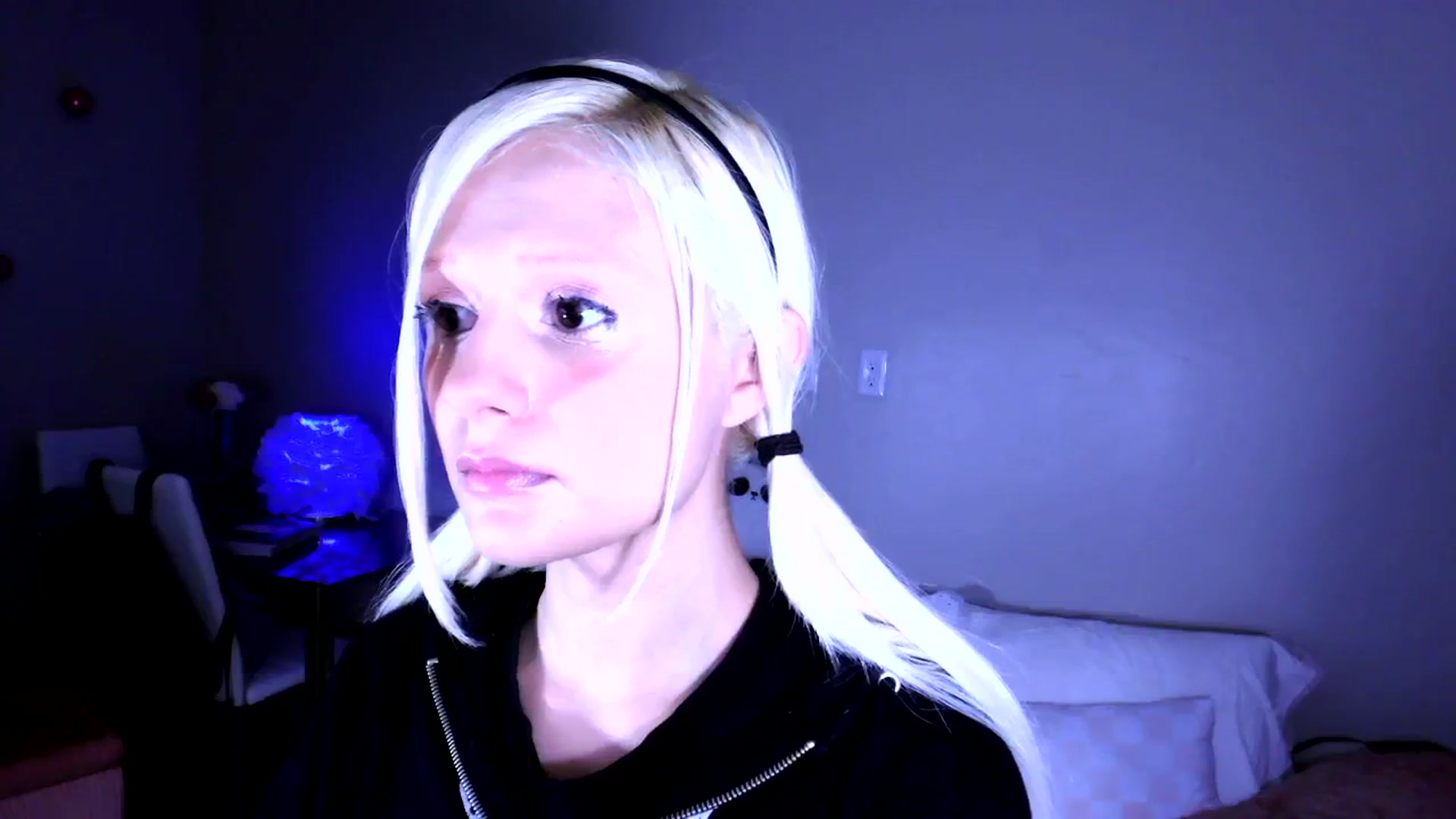 Gallery image thumbnail from Bambidoll00's myfreecams stream on, 11/14/2025, 02:11 image 7 of 20