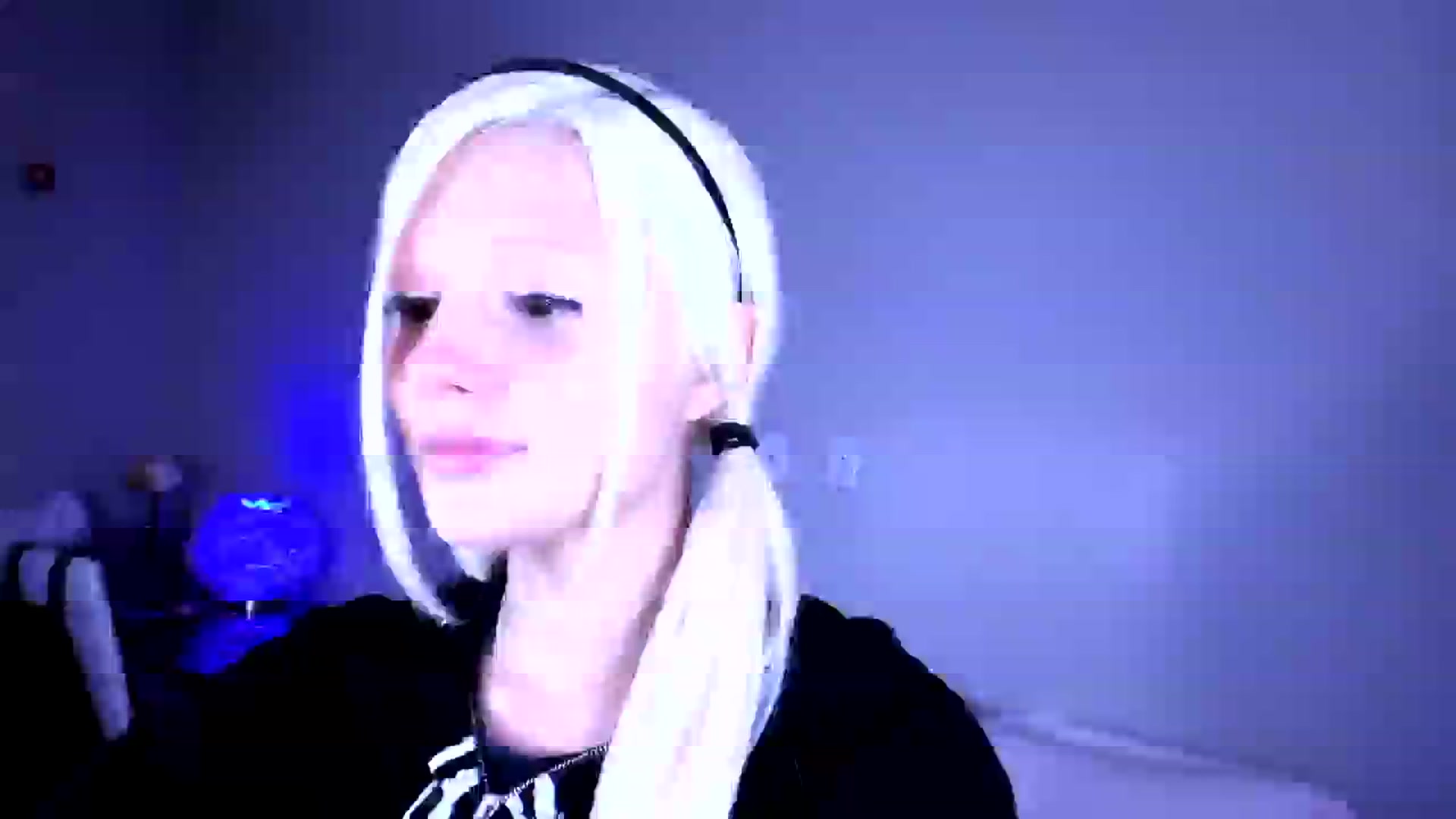 Gallery image thumbnail from Bambidoll00's myfreecams stream on, 11/19/2025, 06:39 image 3 of 20