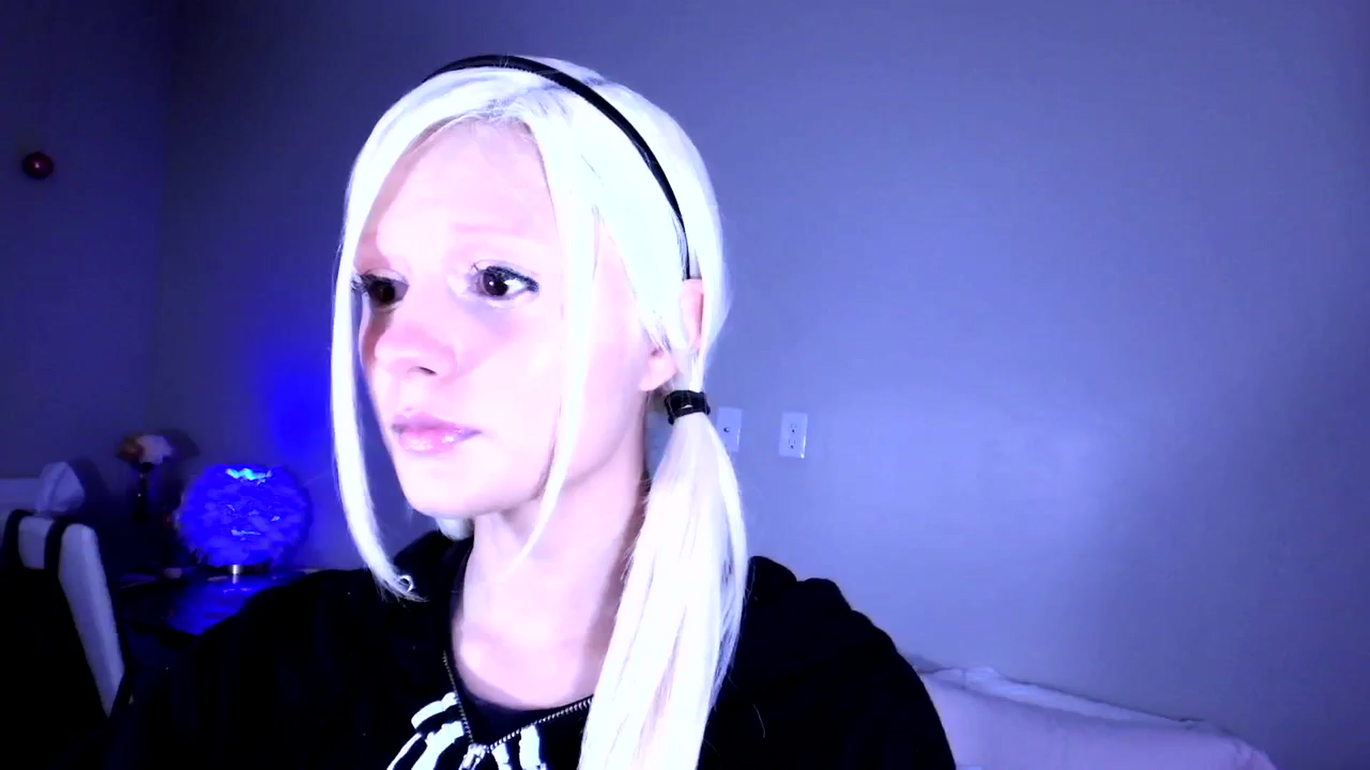 Gallery image thumbnail from Bambidoll00's myfreecams stream on, 11/19/2025, 06:39 image 1 of 20