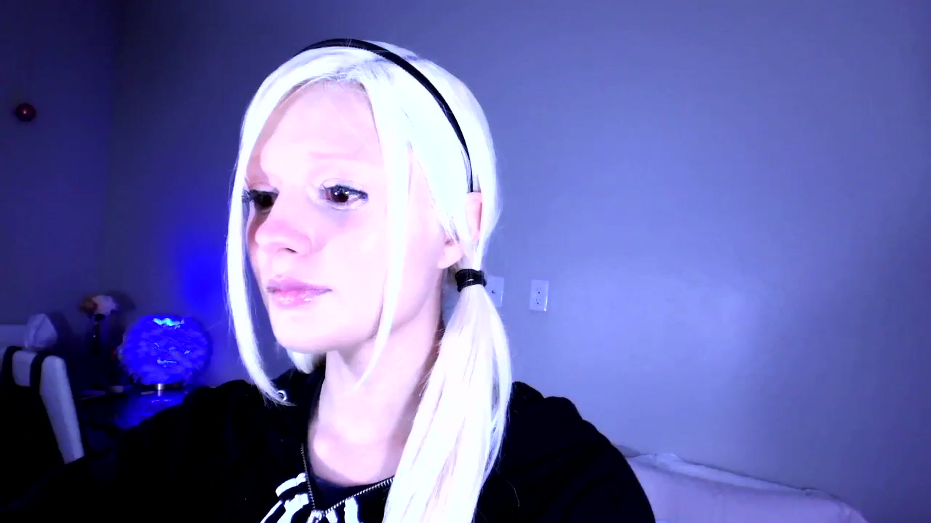 Gallery image thumbnail from Bambidoll00's myfreecams stream on, 11/19/2025, 06:39 image 4 of 20