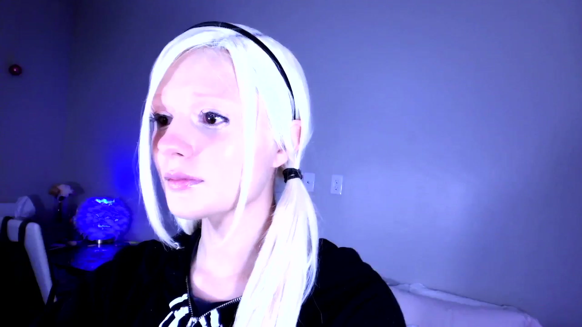 Gallery image thumbnail from Bambidoll00's myfreecams stream on, 11/19/2025, 06:39 image 7 of 20