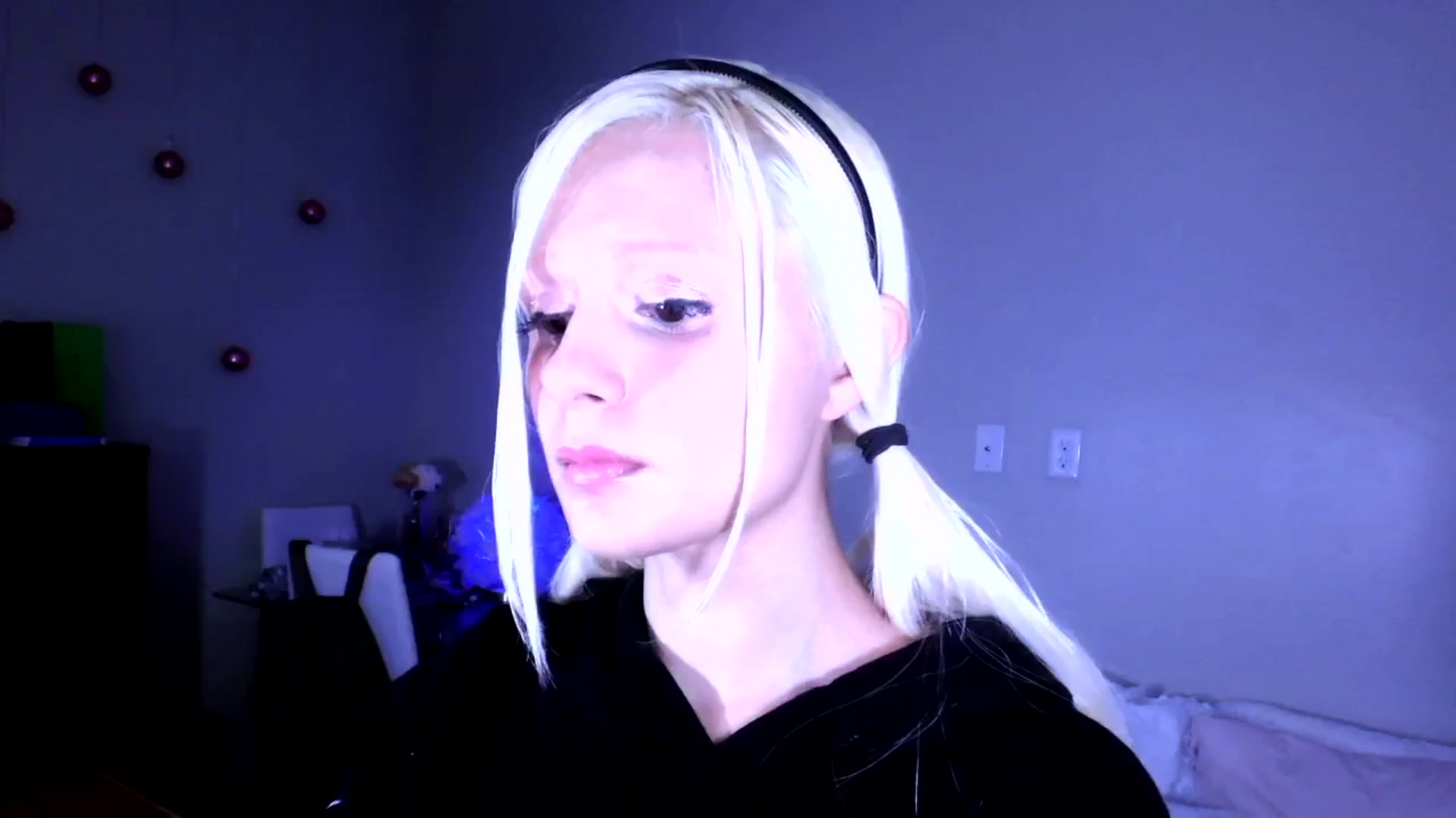 Gallery image thumbnail from Bambidoll00's myfreecams stream on, 11/26/2025, 07:34 image 1 of 20