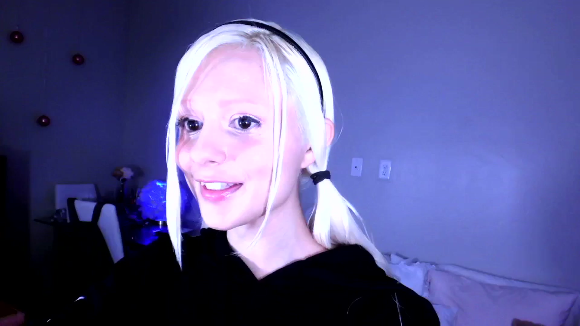 Gallery image thumbnail from Bambidoll00's myfreecams stream on, 11/26/2025, 07:34 image 6 of 20