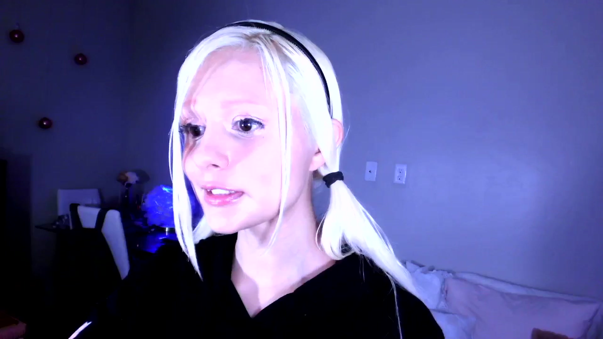 Gallery image thumbnail from Bambidoll00's myfreecams stream on, 11/26/2025, 07:34 image 10 of 20