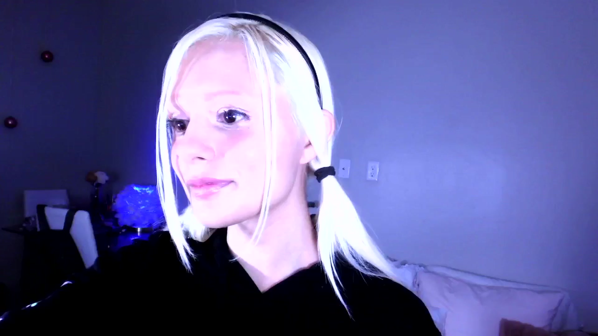 Gallery image thumbnail from Bambidoll00's myfreecams stream on, 11/26/2025, 08:37 image 2 of 20