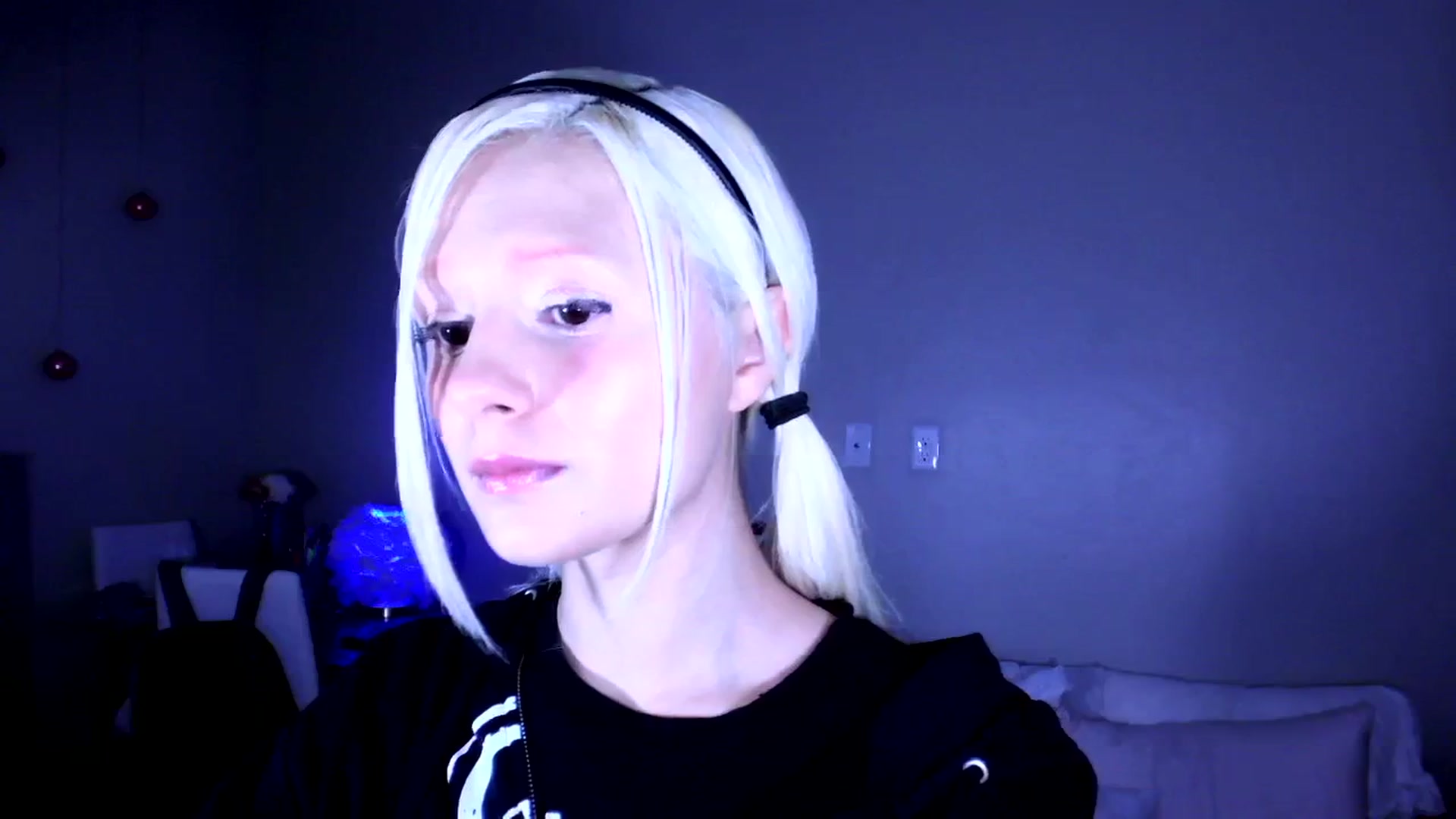 Gallery image thumbnail from Bambidoll00's myfreecams stream on, 11/30/2025, 22:37 image 3 of 20