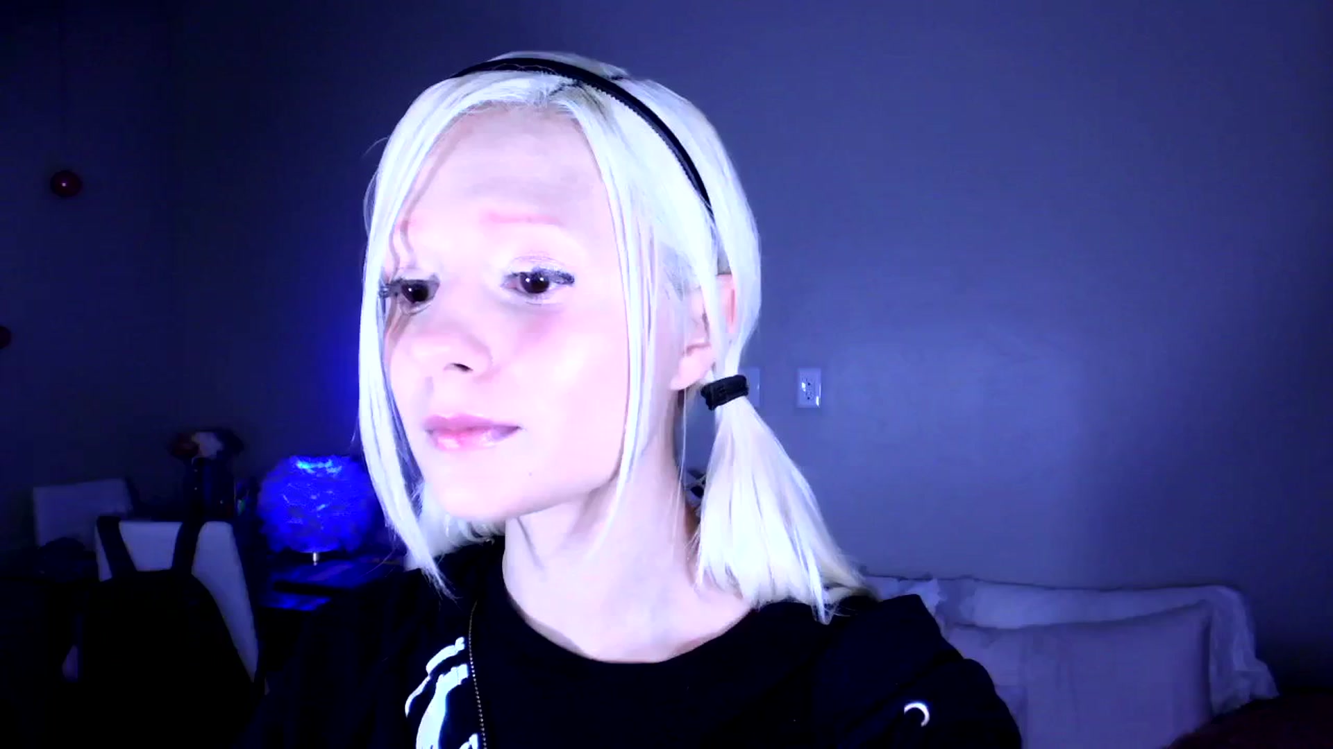 Gallery image thumbnail from Bambidoll00's myfreecams stream on, 11/30/2025, 22:37 image 9 of 20