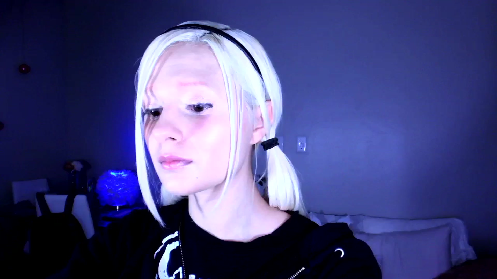 Gallery image thumbnail from Bambidoll00's myfreecams stream on, 11/30/2025, 22:37 image 12 of 20
