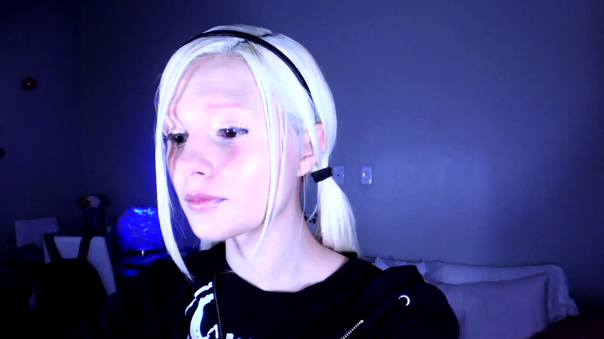 Gallery image thumbnail from Bambidoll00's myfreecams stream on, 11/30/2025, 22:37 image 11 of 20