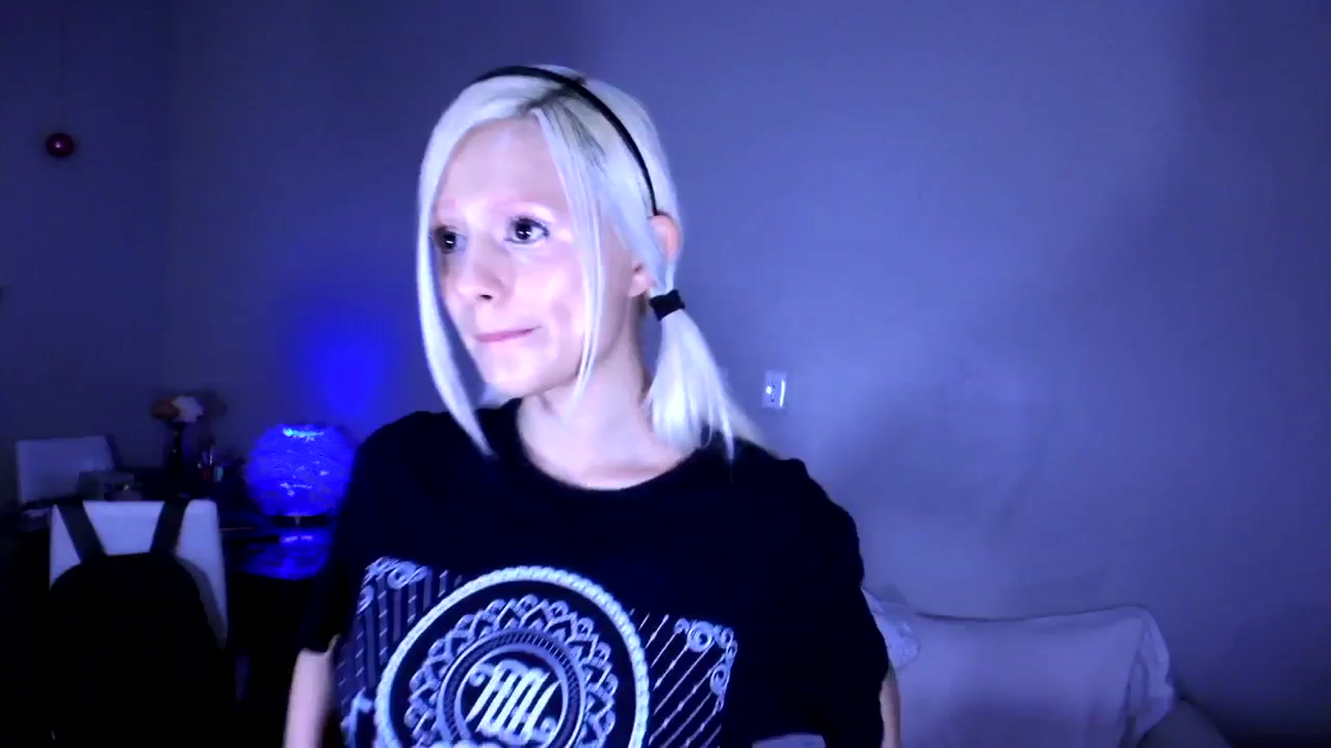Gallery image thumbnail from Bambidoll00's myfreecams stream on, 12/09/2025, 18:09 image 9 of 20