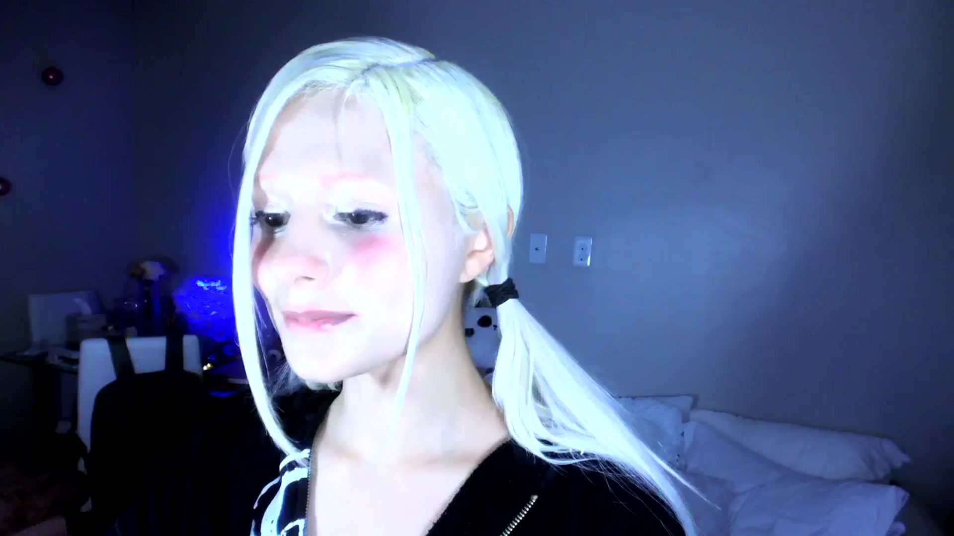 Gallery image thumbnail from Bambidoll00's myfreecams stream on, 01/07/2026, 24:16 image 5 of 20