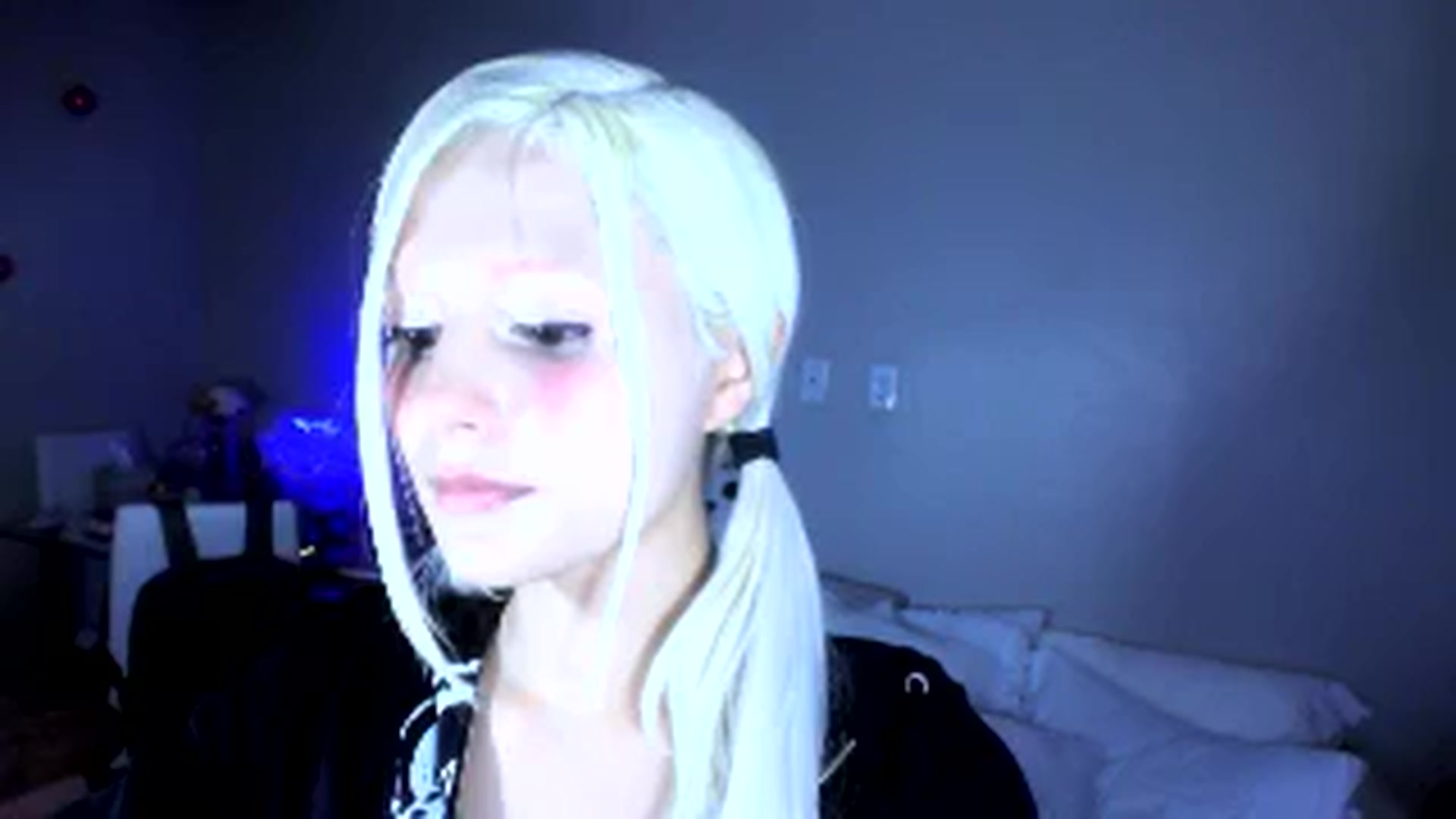 Gallery image thumbnail from Bambidoll00's myfreecams stream on, 01/07/2026, 24:16 image 19 of 20