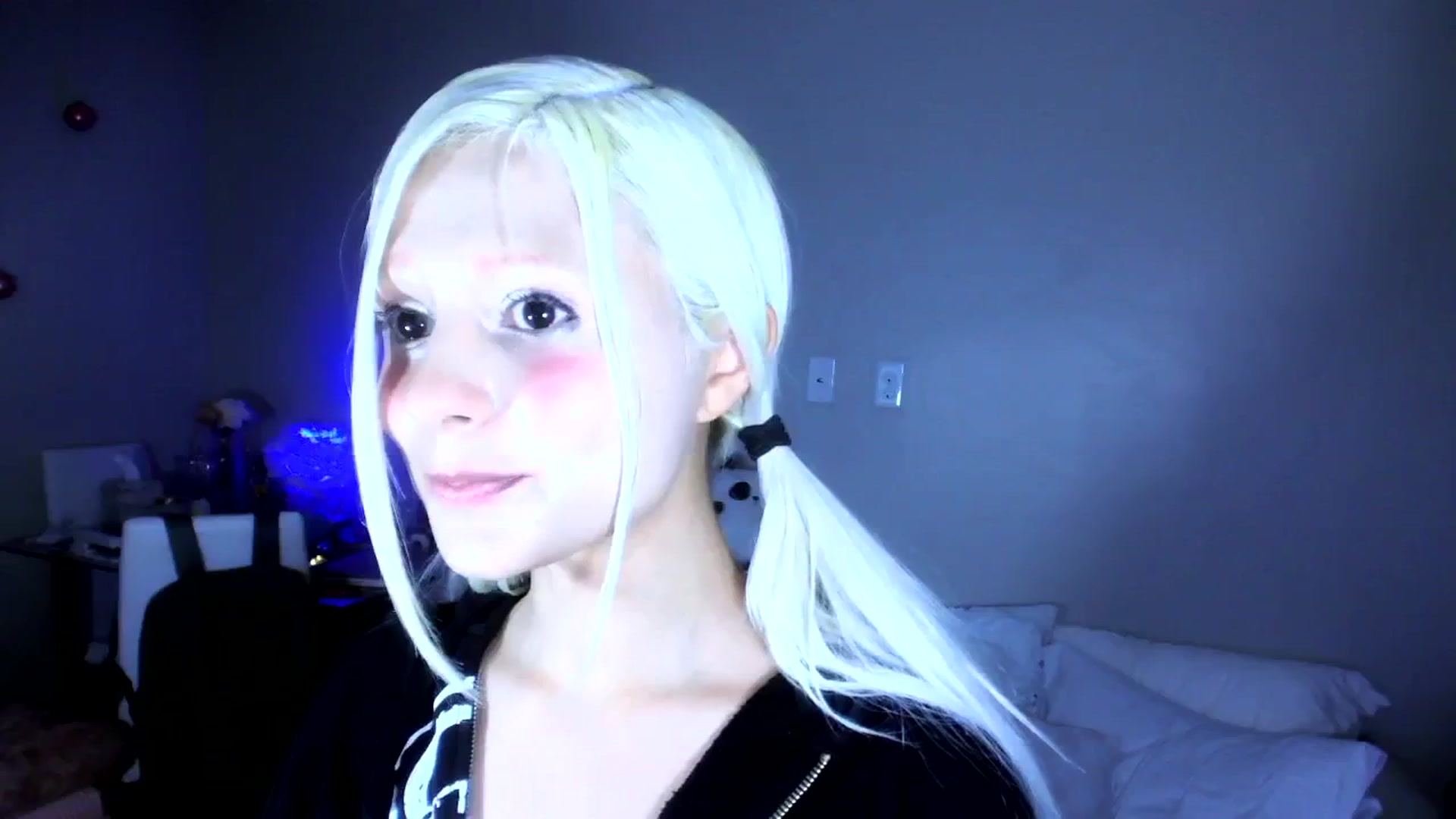 Gallery image thumbnail from Bambidoll00's myfreecams stream on, 01/07/2026, 24:16 image 7 of 20