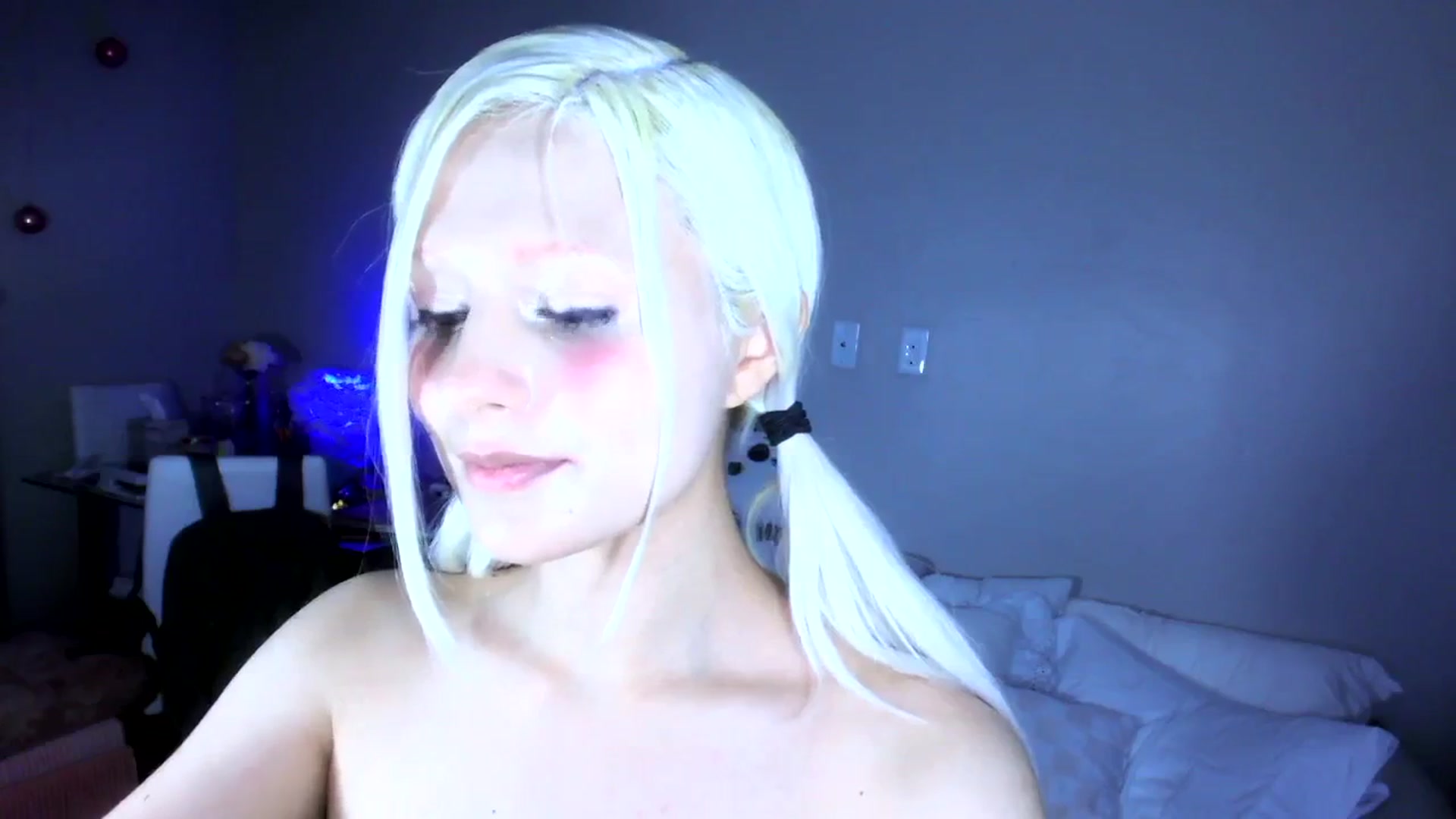 Gallery image thumbnail from Bambidoll00's myfreecams stream on, 01/07/2026, 03:04 image 11 of 20